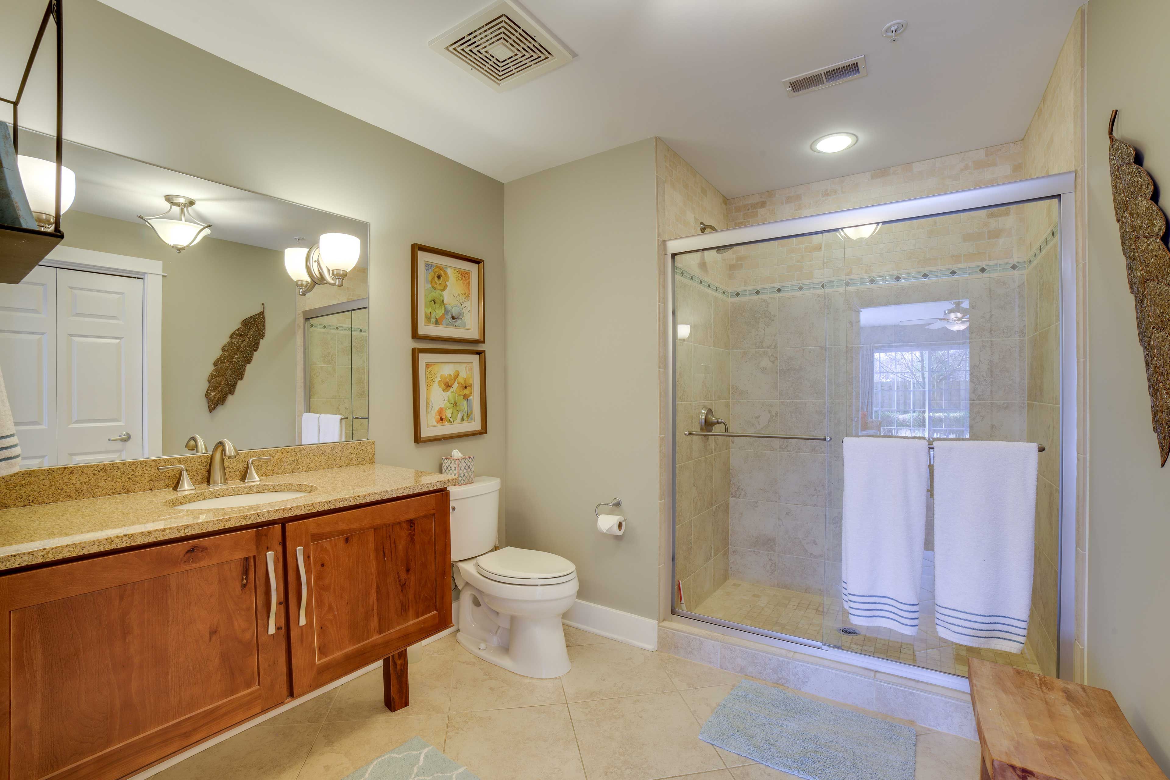 Full Bathroom