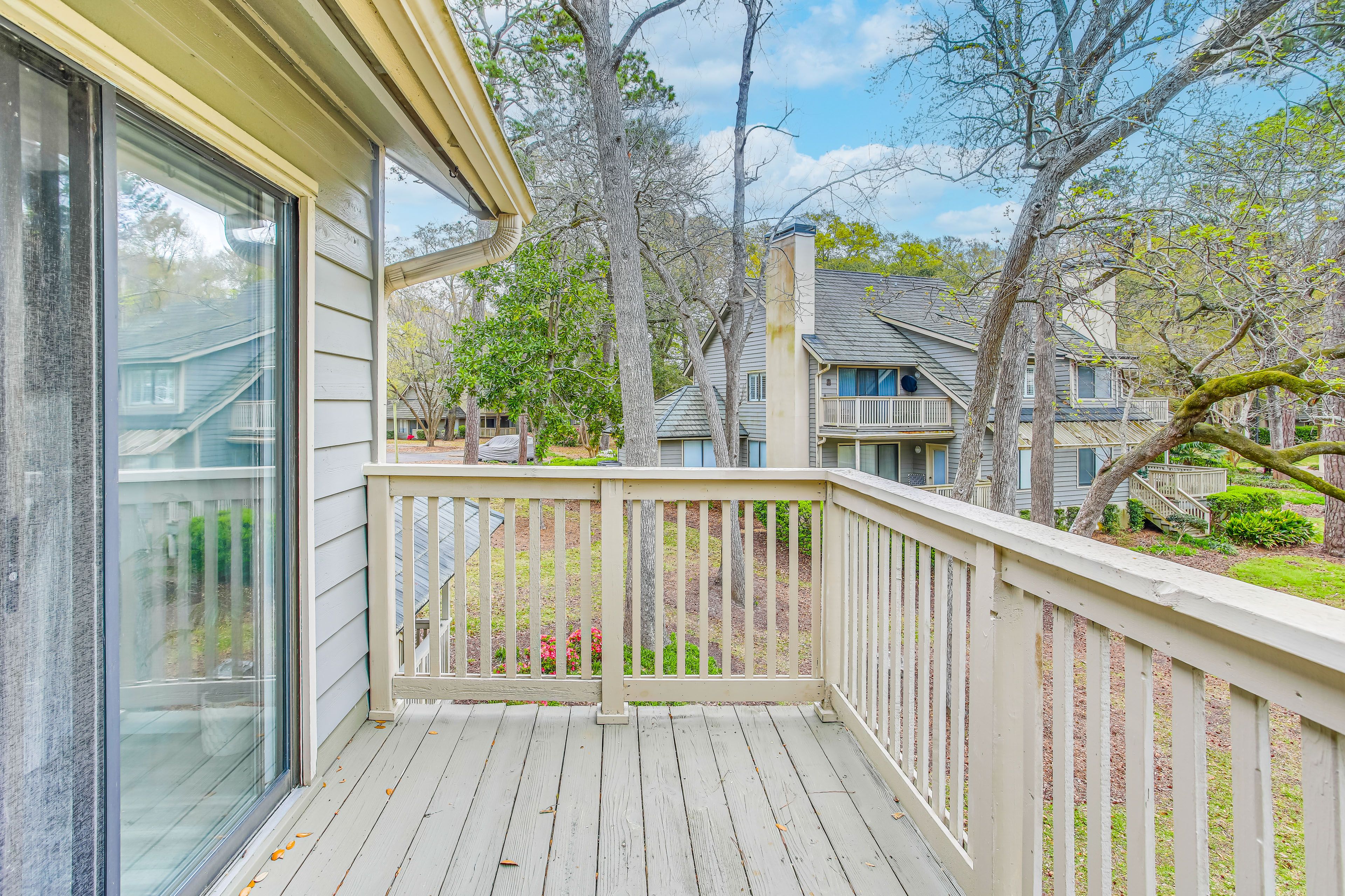 Deck | Lake Views