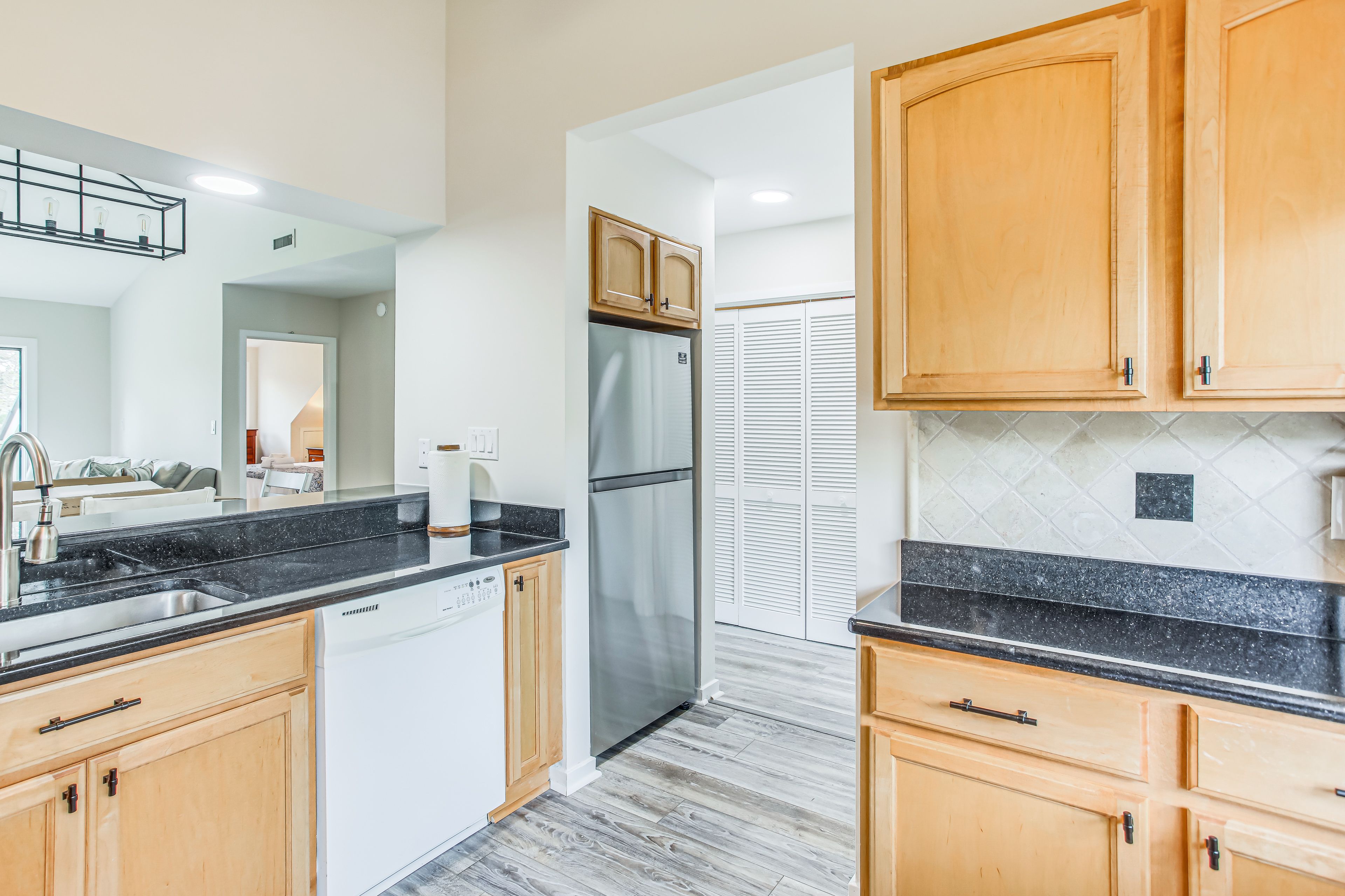 Kitchen | Stove/Oven | Microwave | Drip Coffee Maker