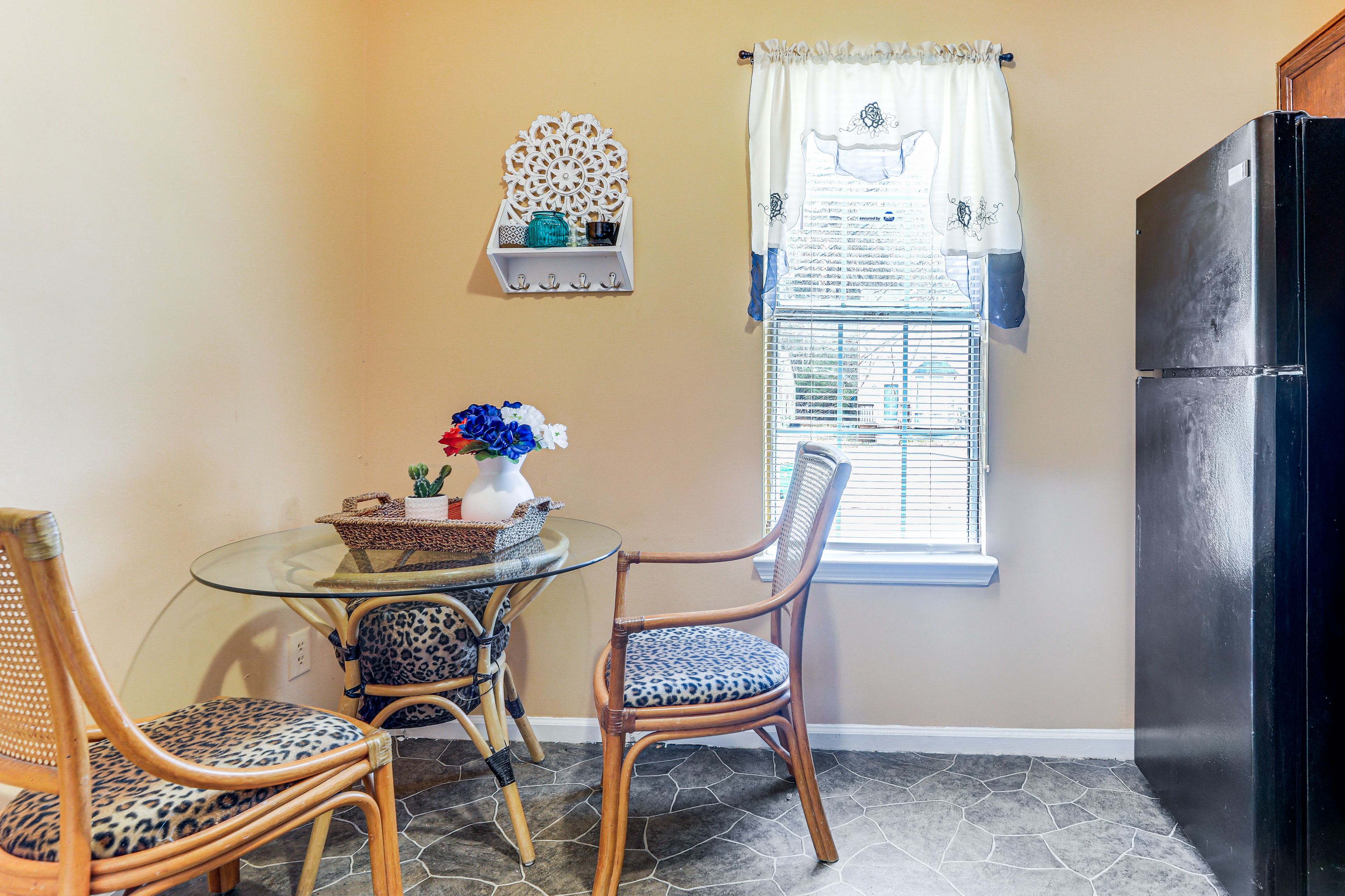 Dining Area | 1st Floor