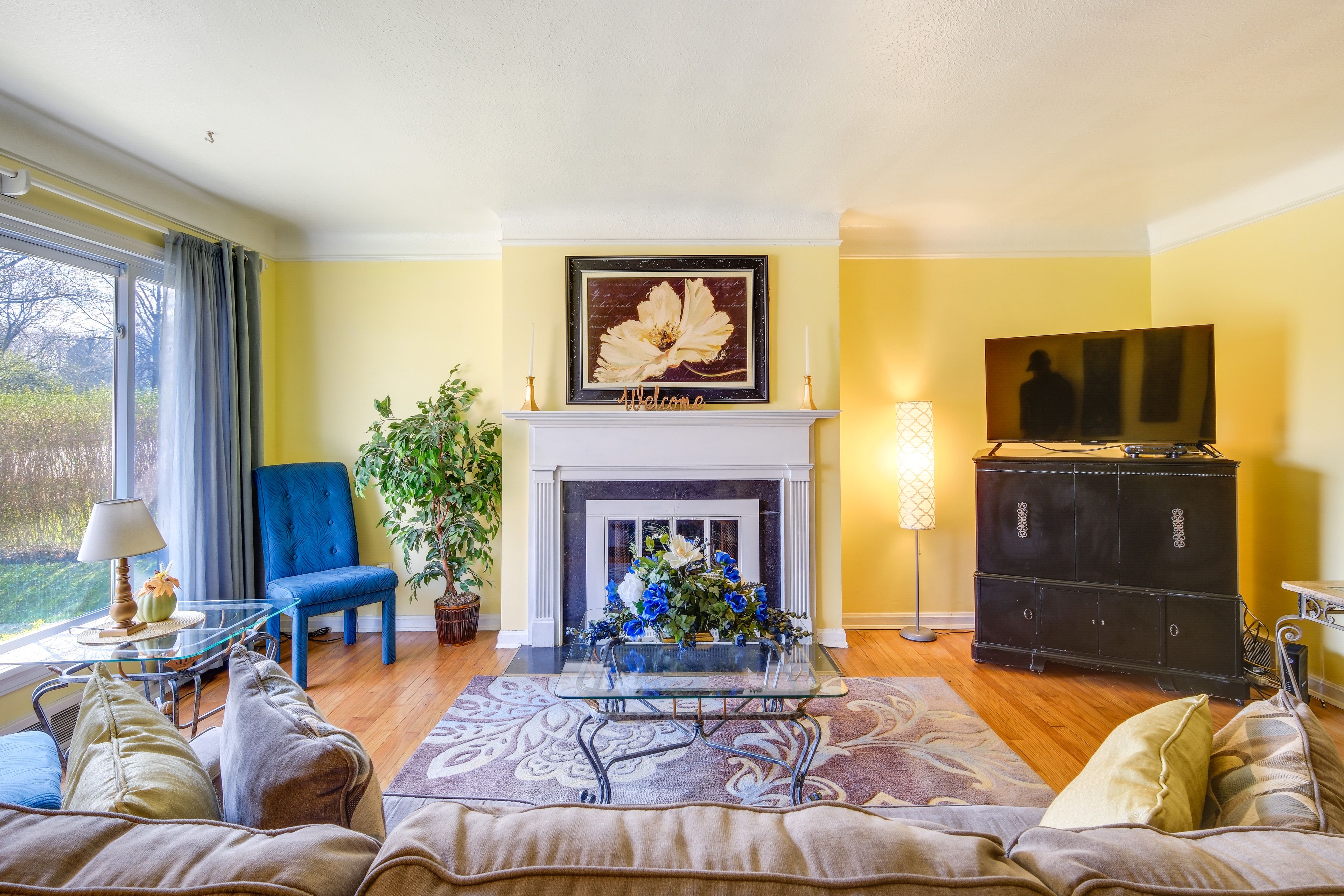 Cleveland Heights Vacation Rental | 3BR | 2BA | 1,550 Sq Ft | Stairs Required
