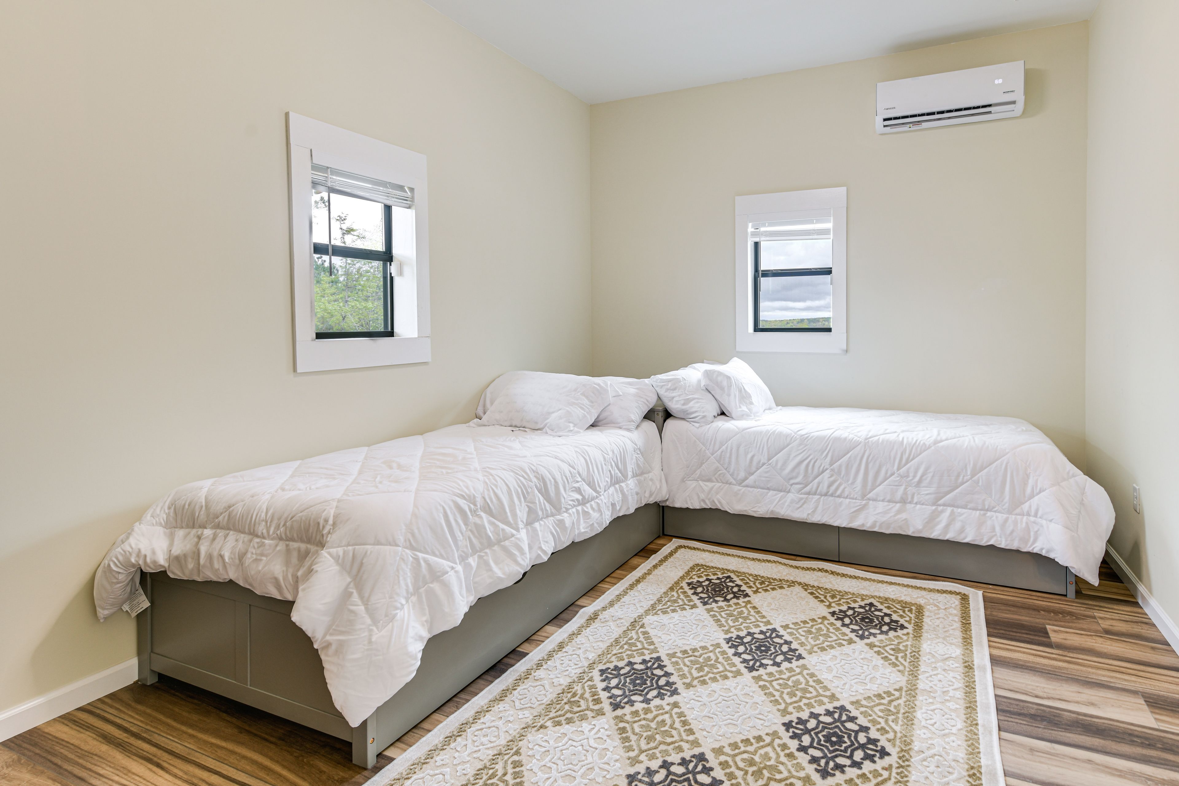 Bedroom 3 | 2 Twin Beds | Electric Fireplace