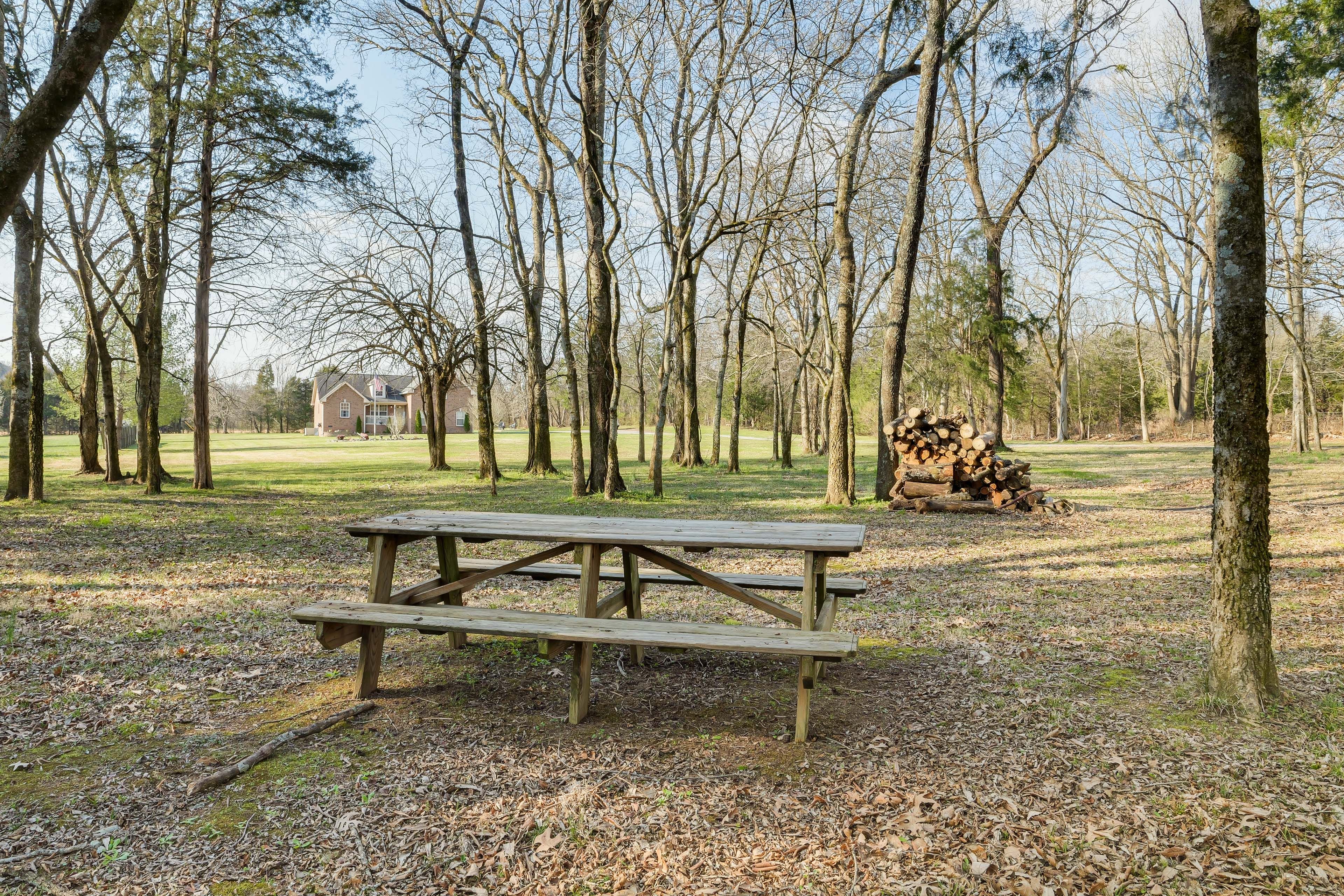 Front Yard | Picnic Table