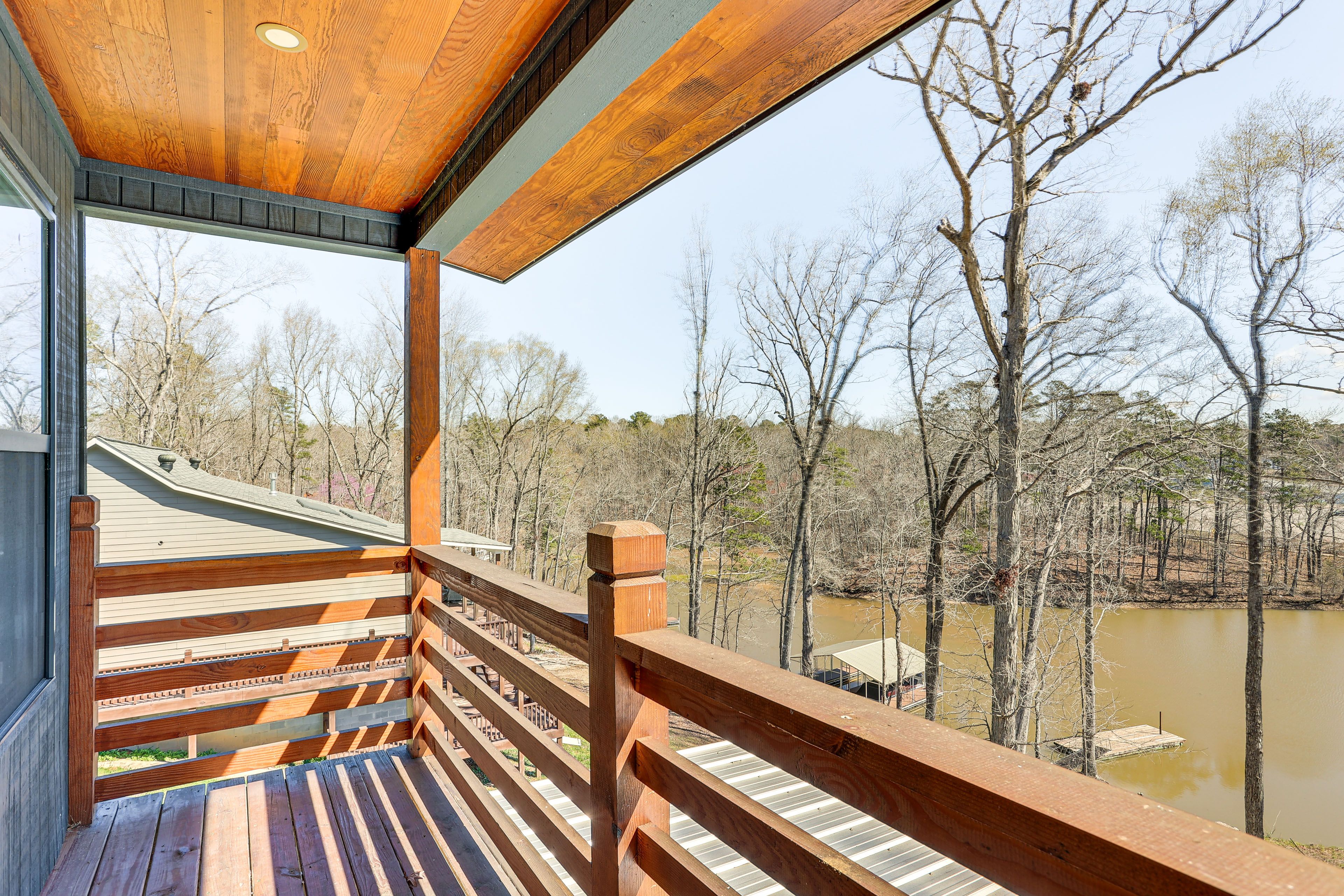 House Exterior | Balcony | Lake Views