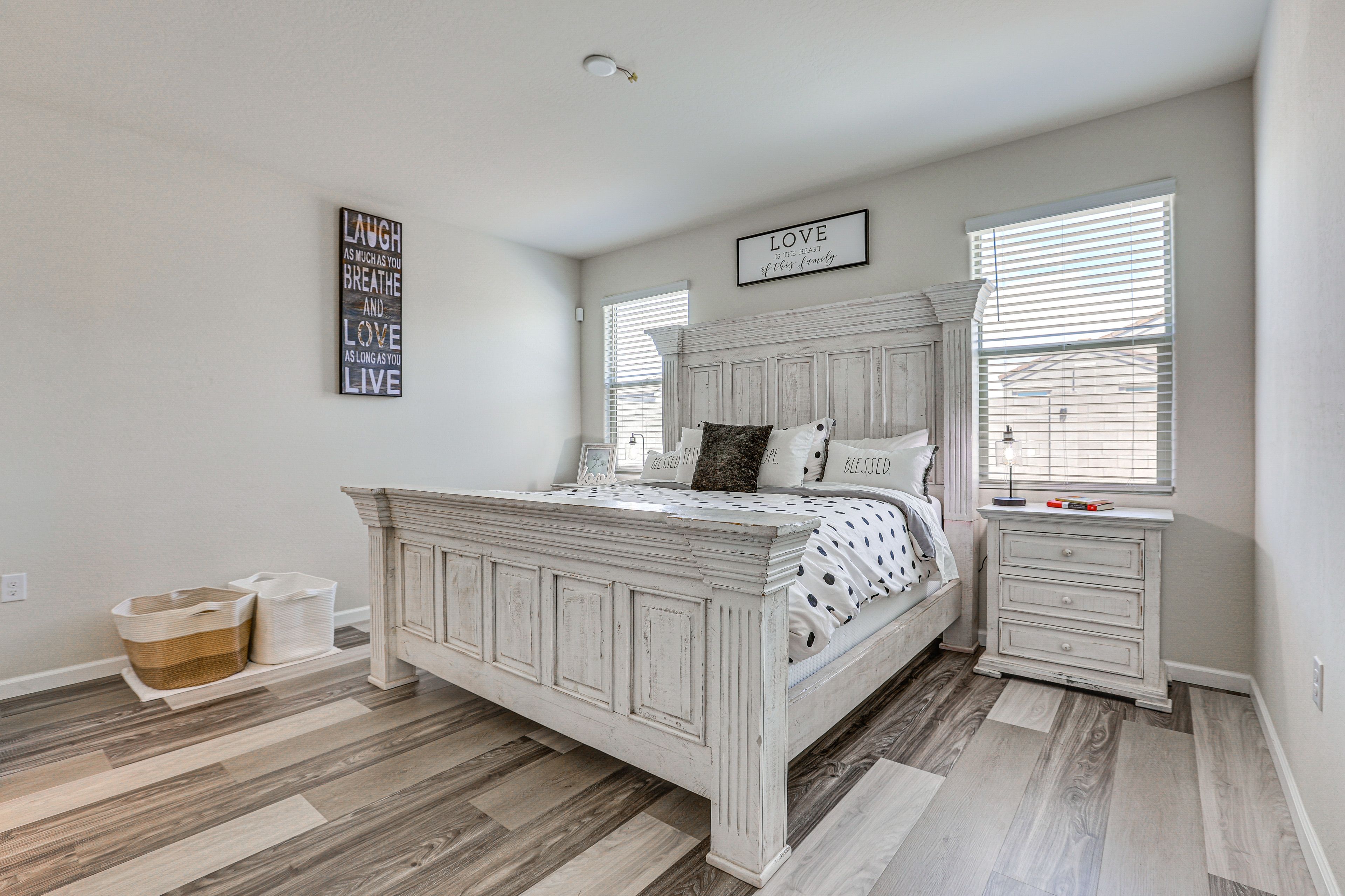 Bedroom 1 | King Bed | Linens Provided