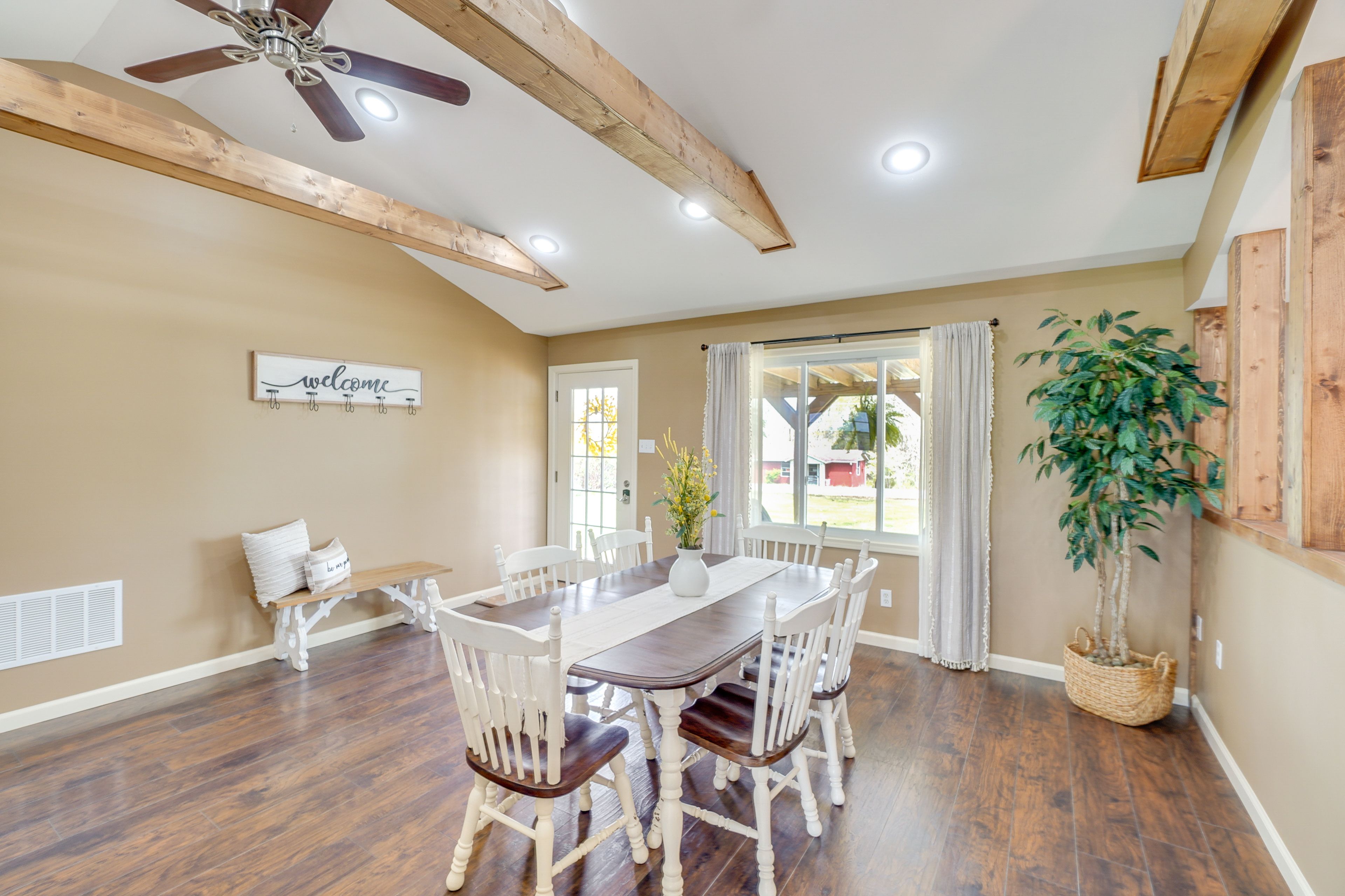 Dining Room | High Chair