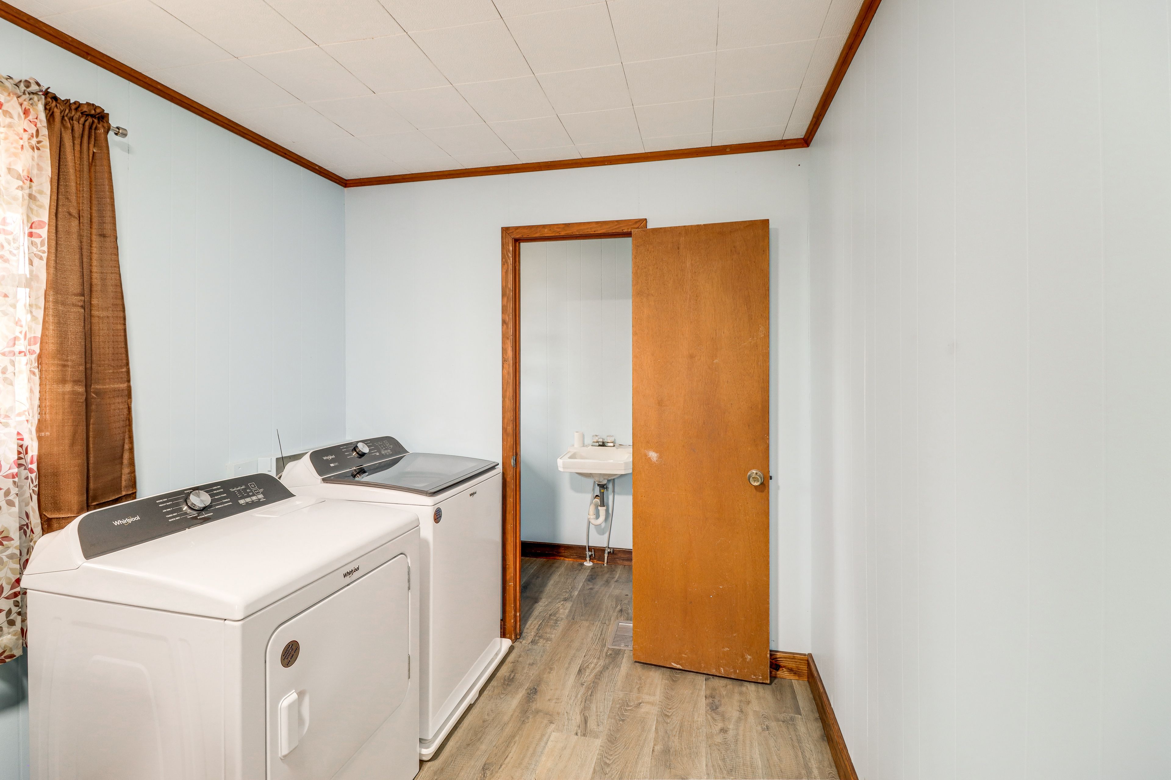 Washer & Dryer