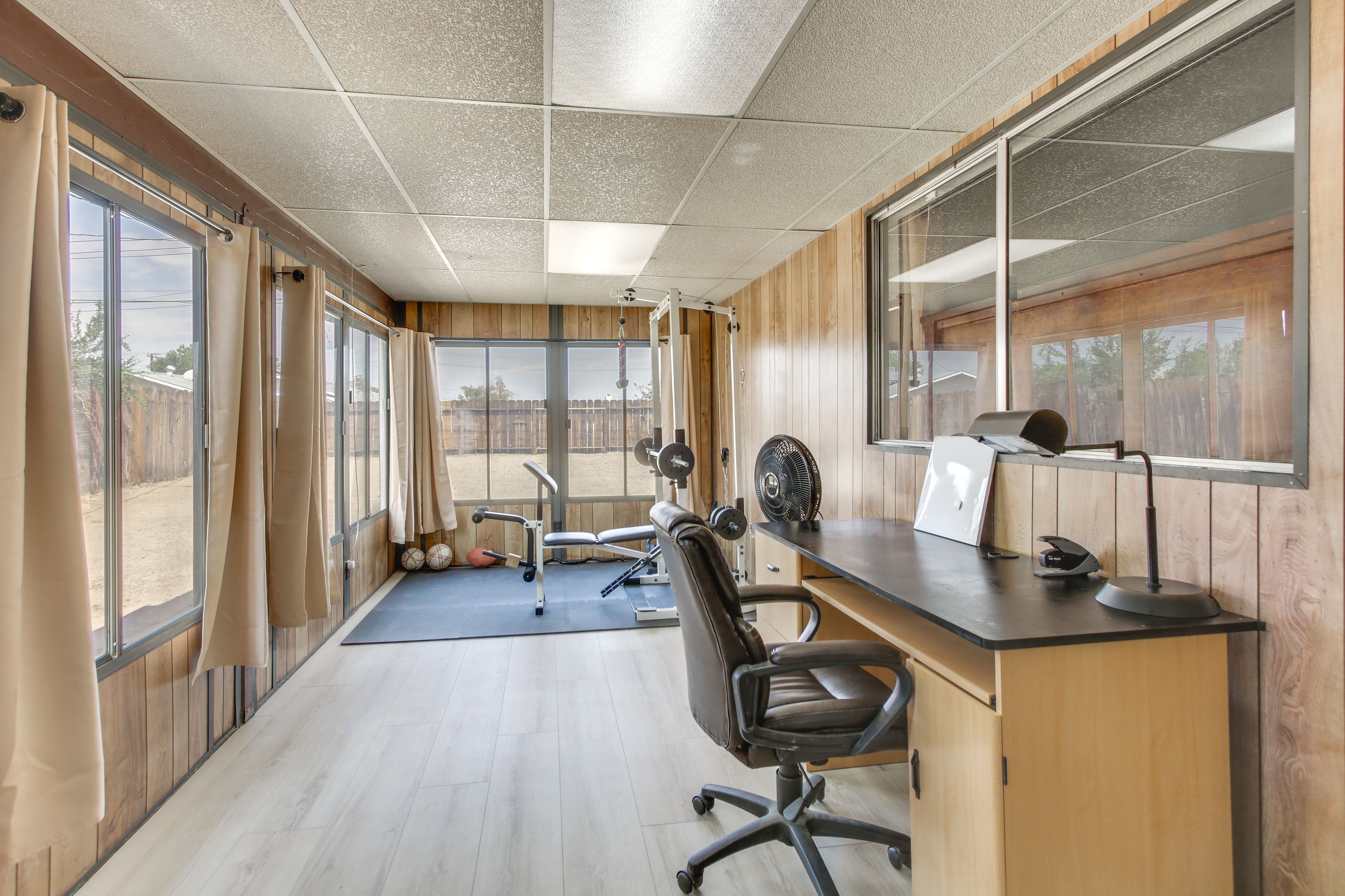 Home Office | Gym Equipment | Free WiFi | Single-Story Property