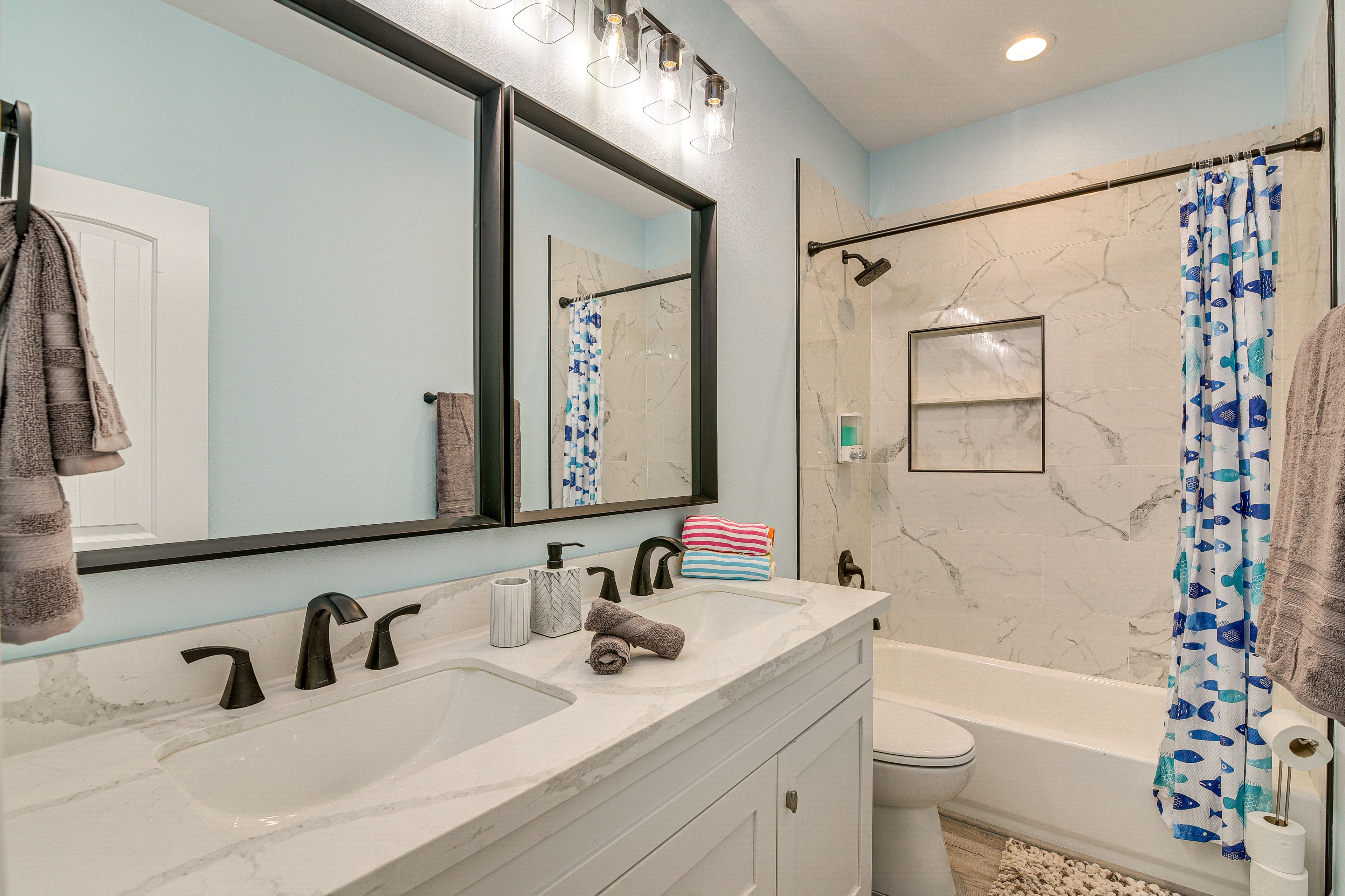 Full Bathroom
