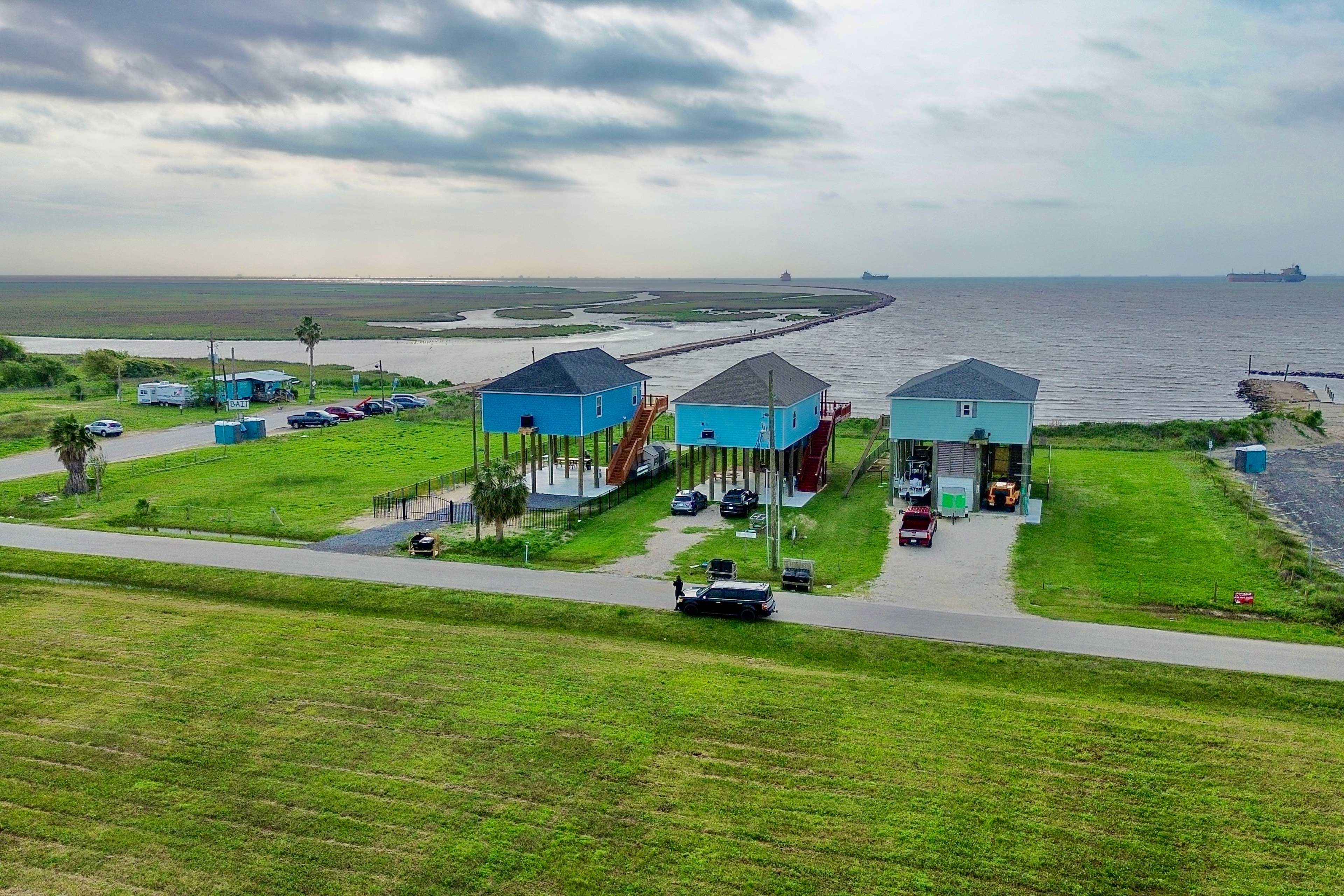 Port Bolivar Vacation Rental | 3BR | 2BA | Stairs Required | 1,350 Sq Ft