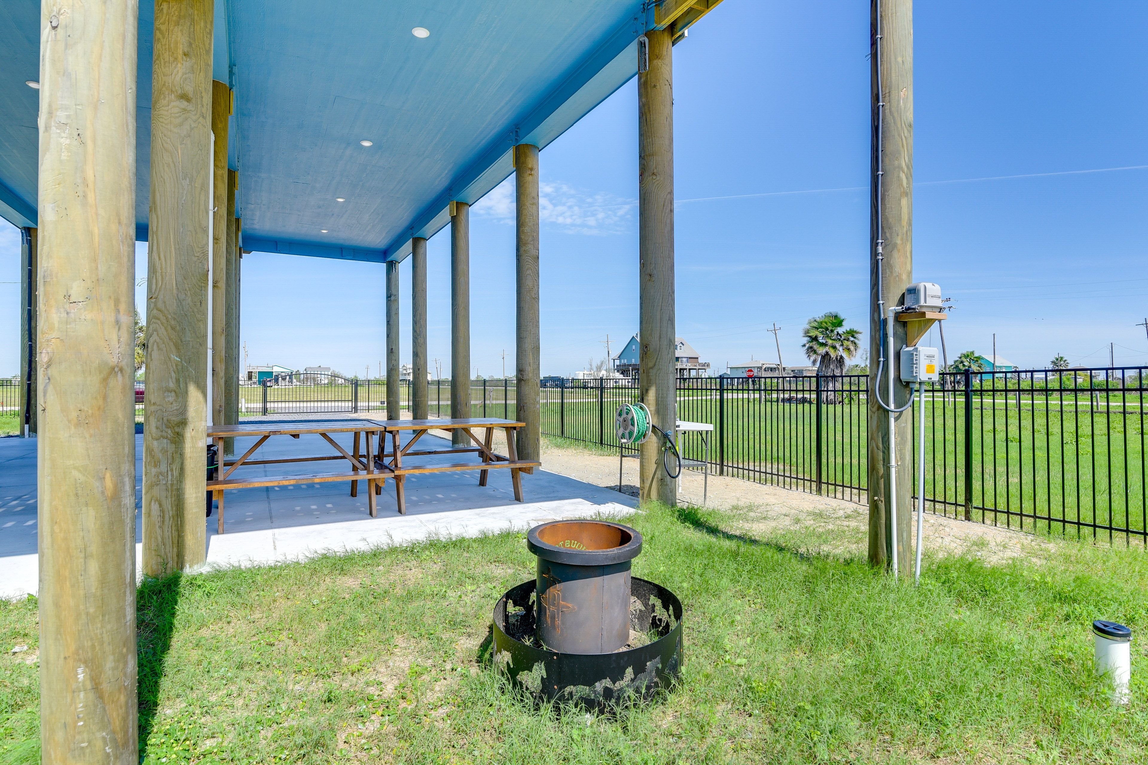 Patio | Outdoor Shower | Charcoal Grill | Fire Pit