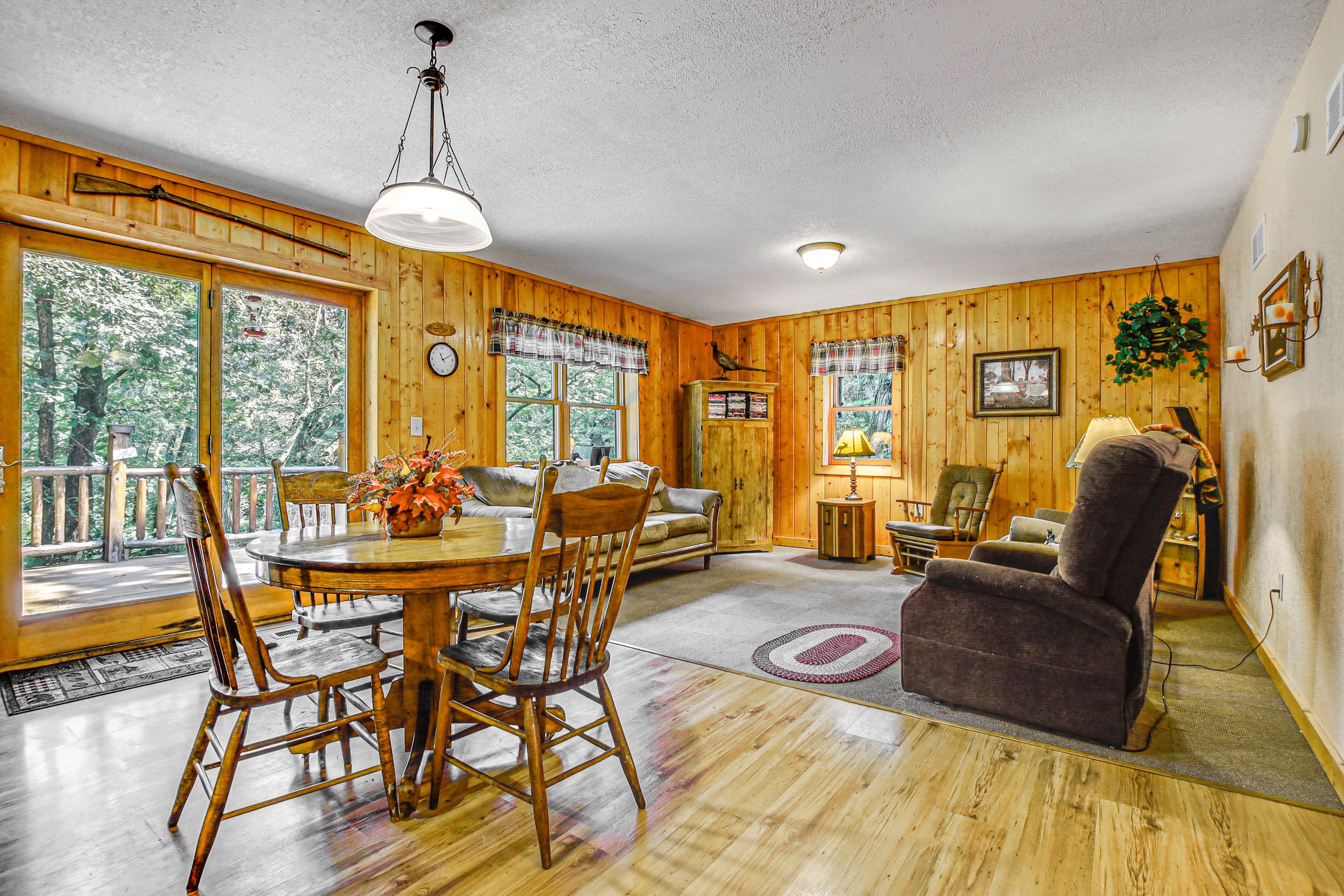 Wautoma Vacation Rental | 3BR | 2BA | 2 Steps to Enter | 2,400 Sq Ft