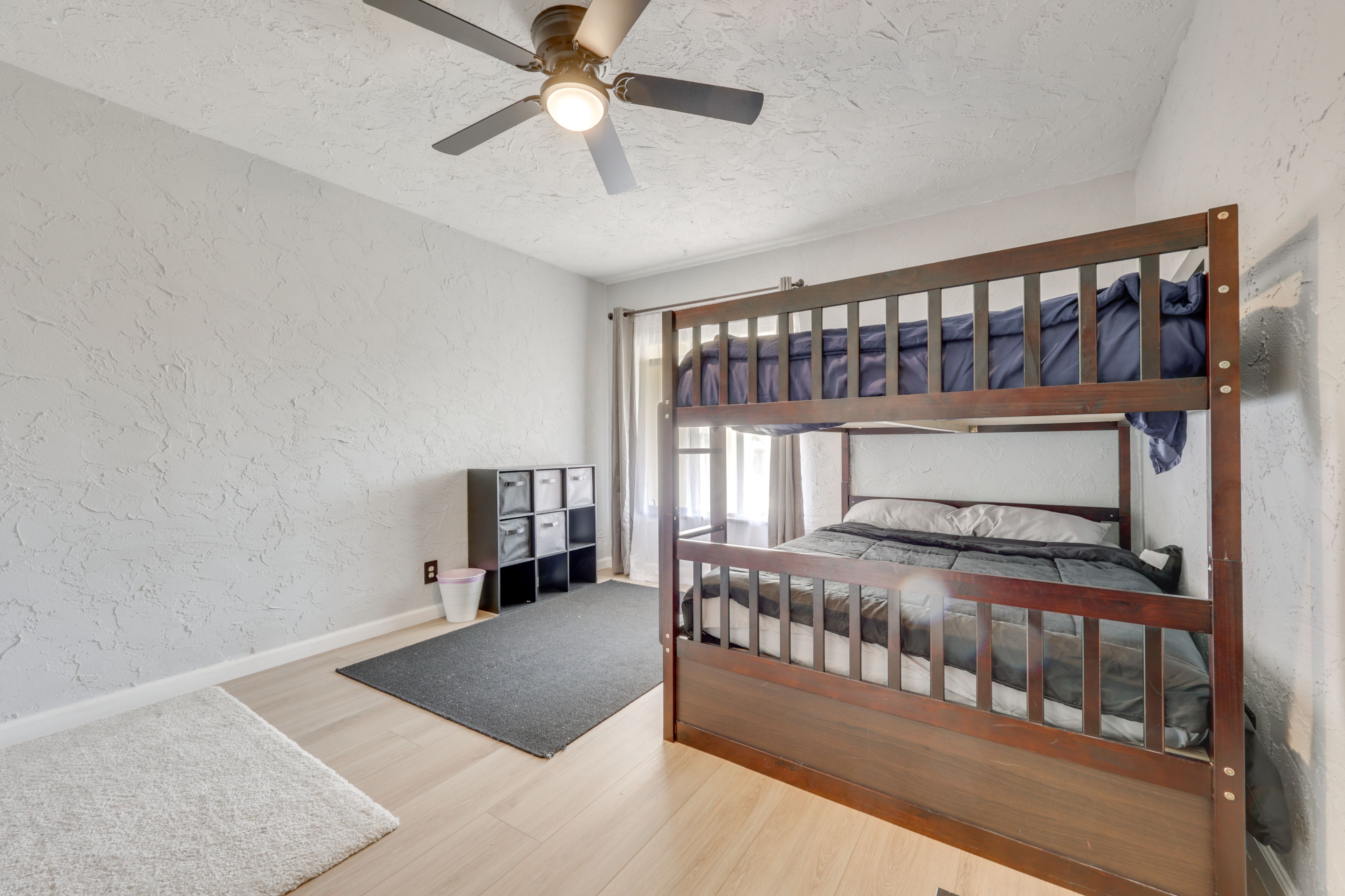 Bedroom 2 | Full Bunk Bed w/ Twin Trundle