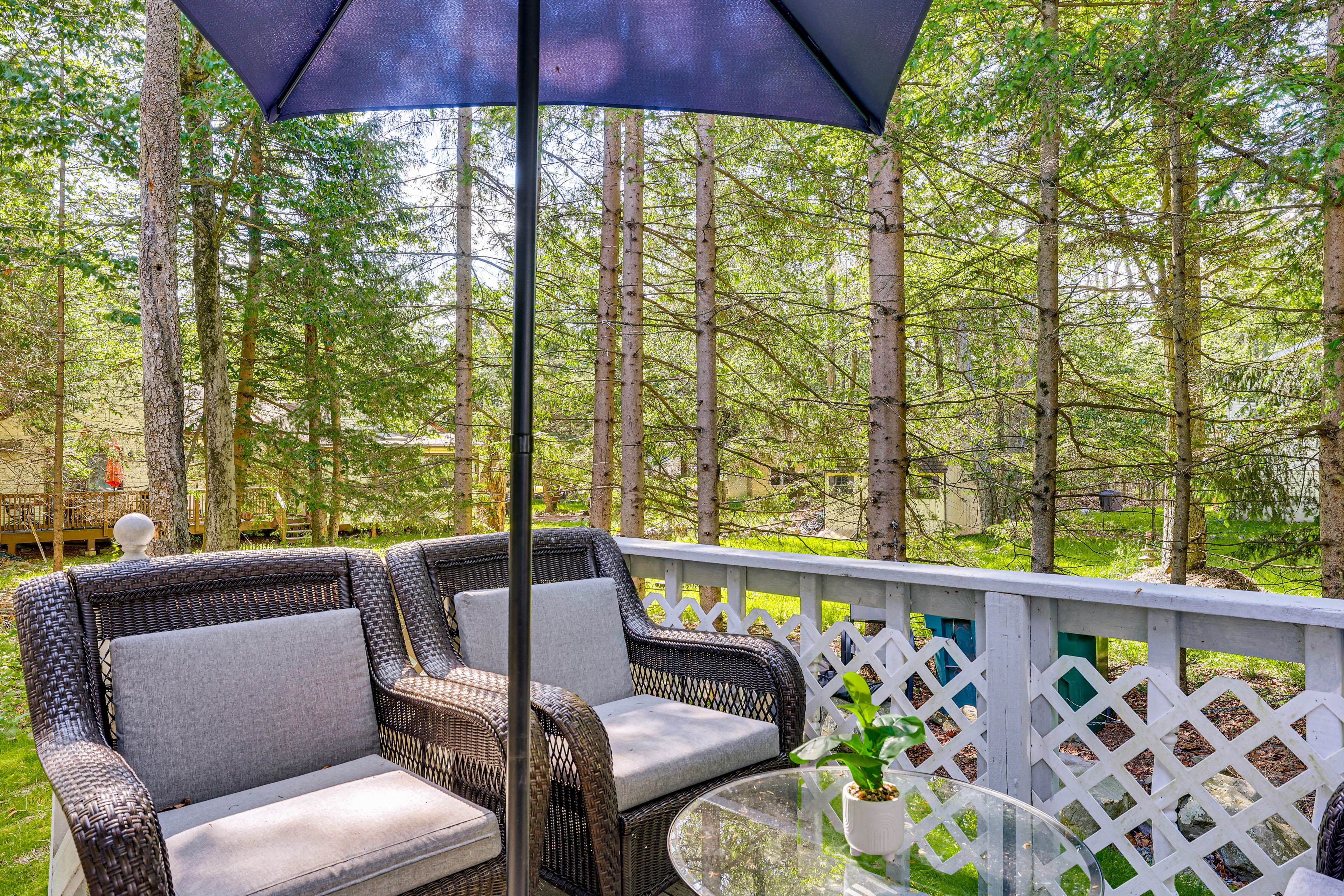 Private Deck | Pellet Grill