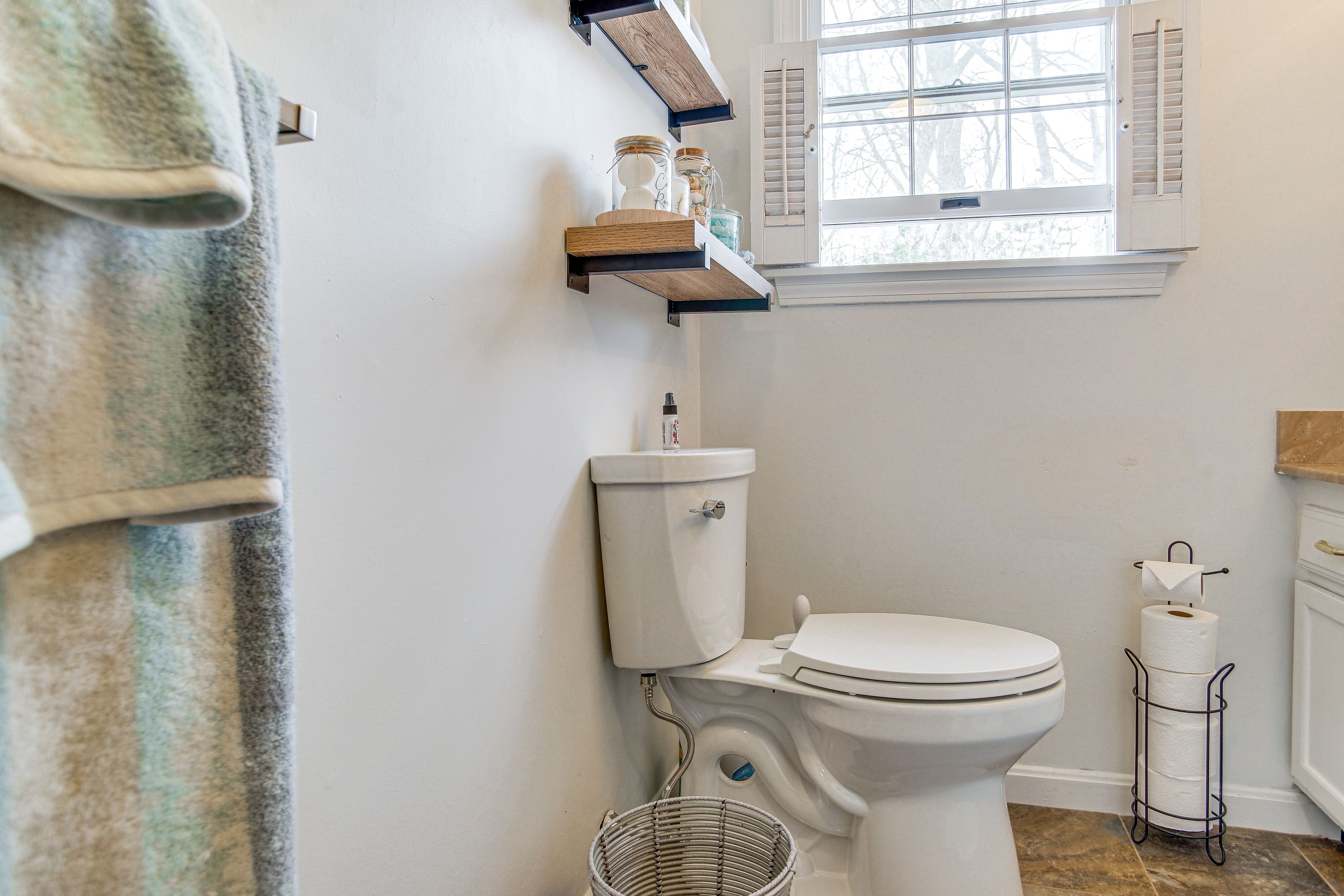Bathroom | Complimentary Toiletries | 1st Floor