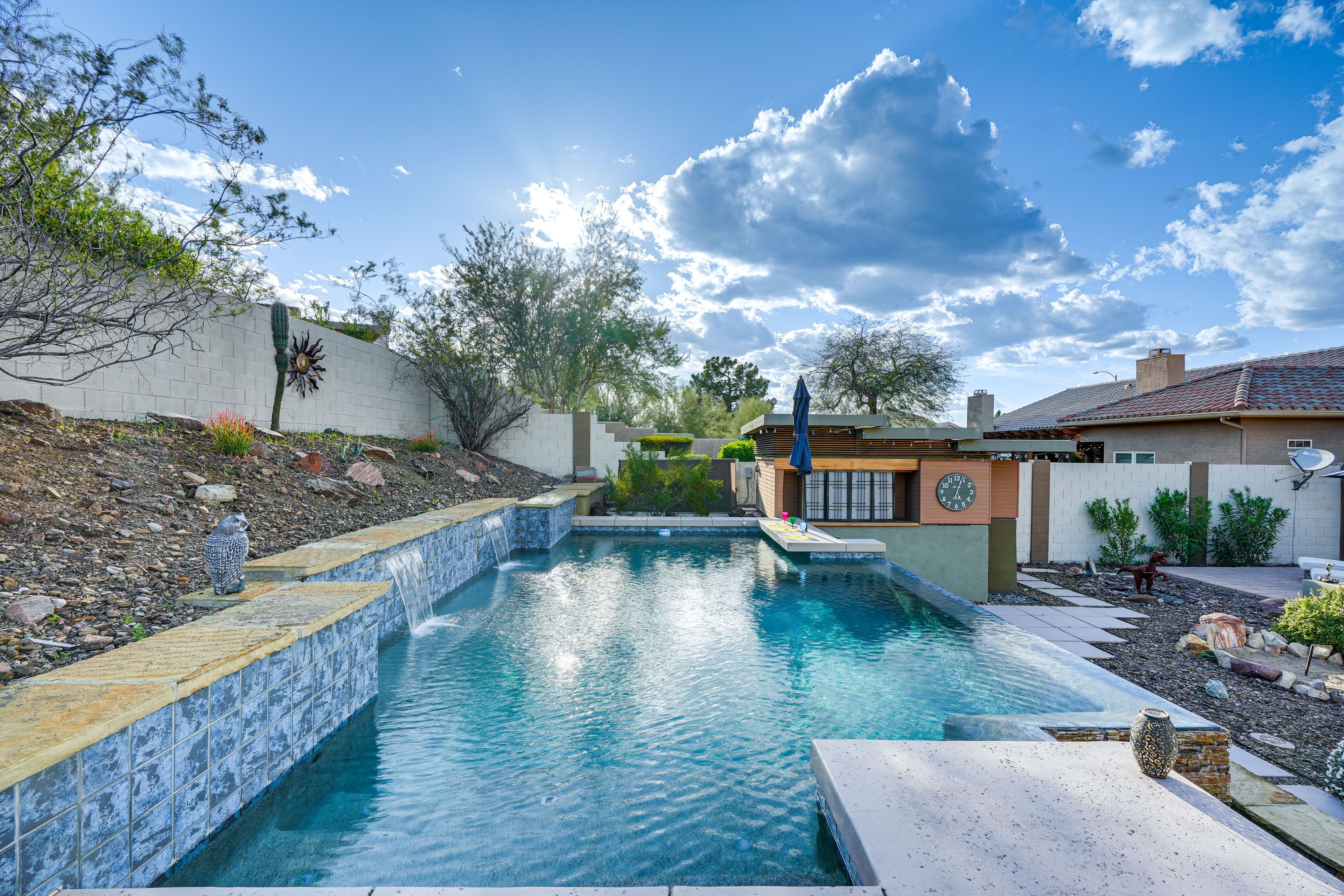 Pool (Not Heated)