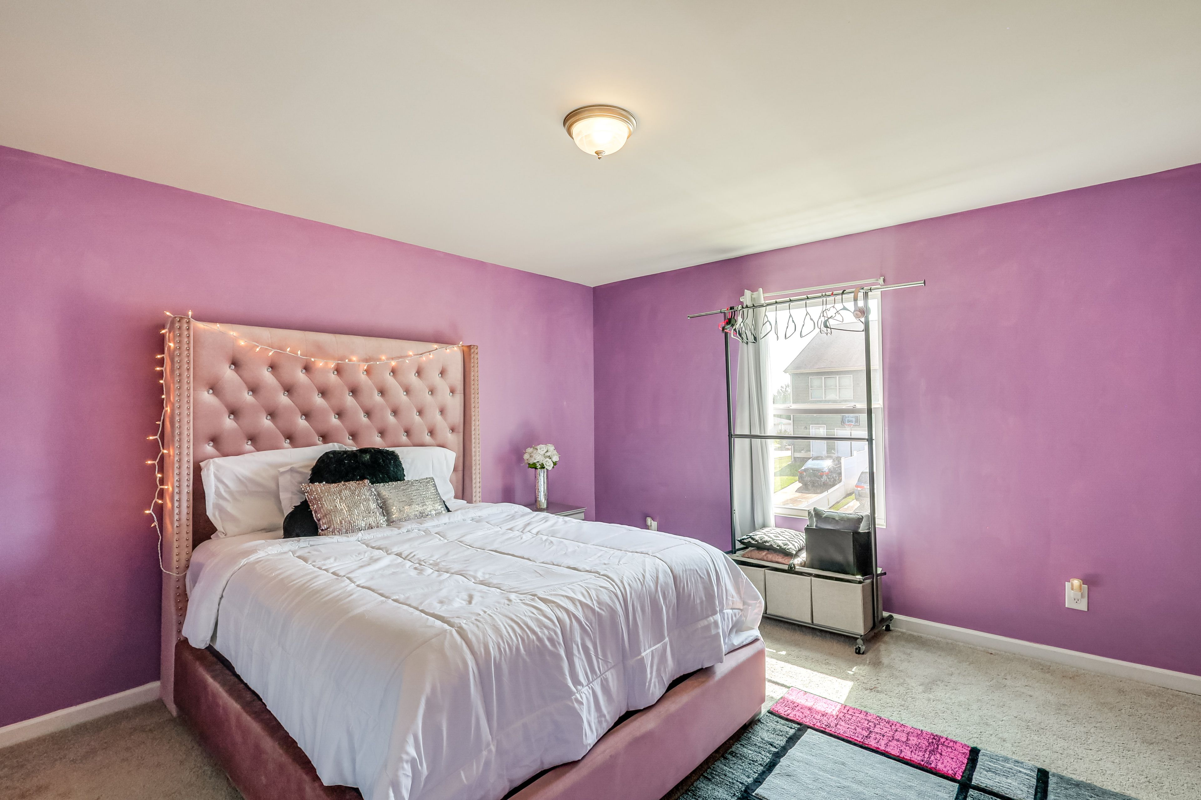 Bedroom 1 | Queen Bed | Linens Provided | 2nd Floor