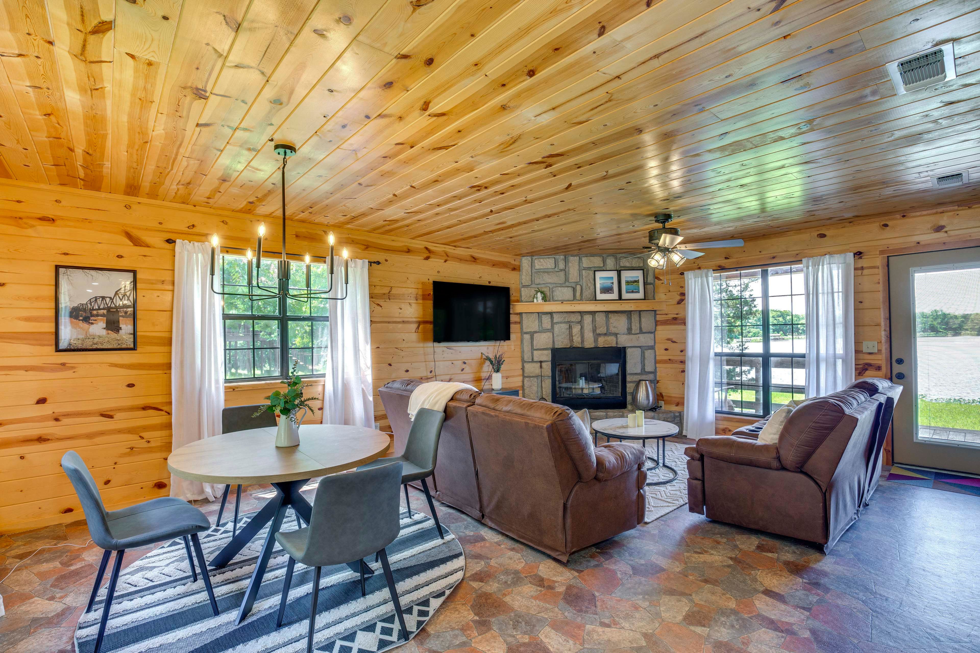 Dining Area | 1st Floor | Dishware/Flatware