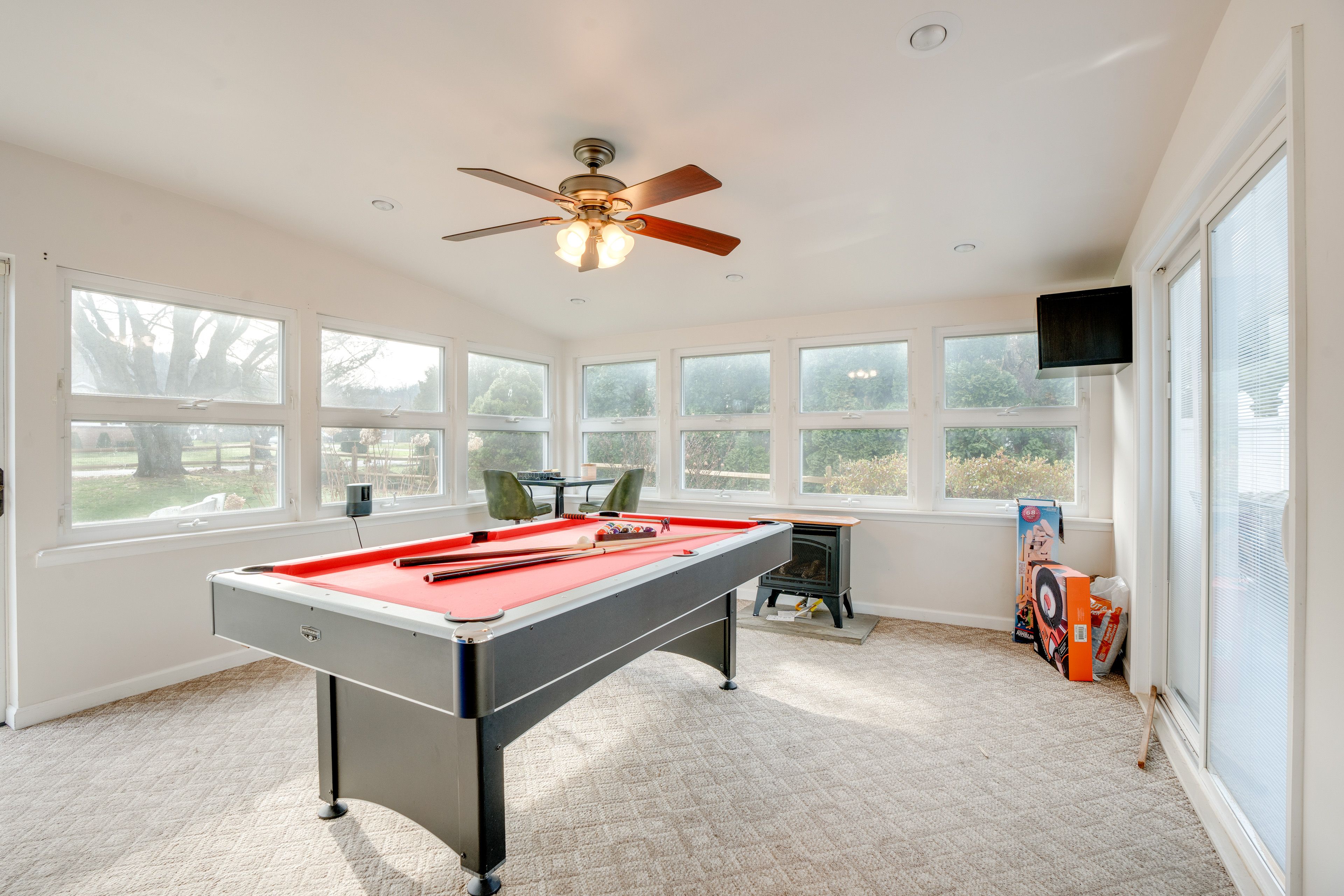 Game Room | Pool Table