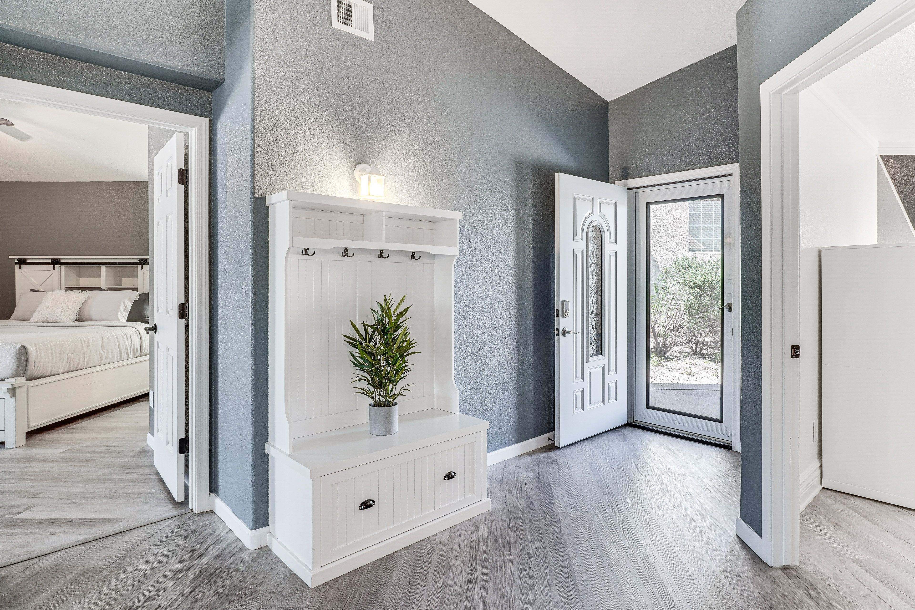 Front Entryway