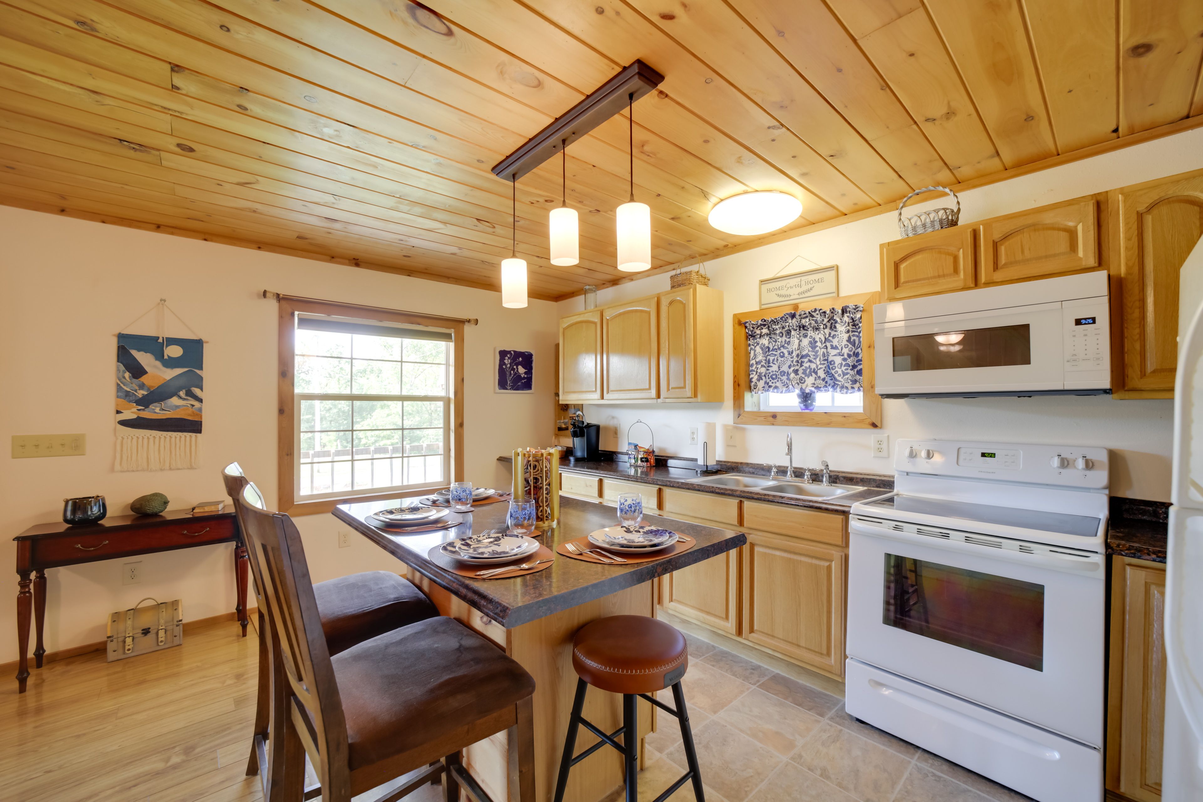 Kitchen | 1st Floor