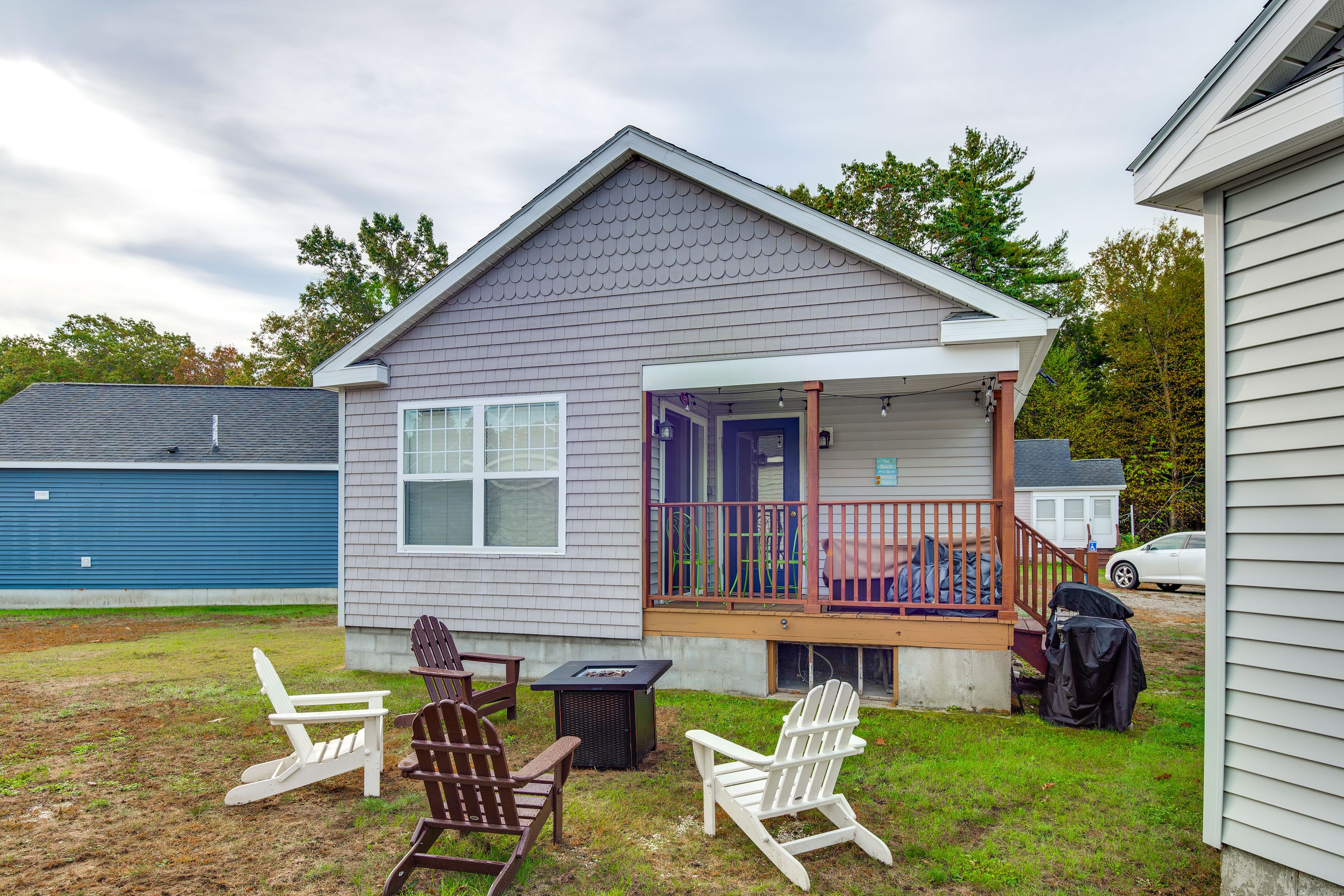 Wells Vacation Rental | 2BR | 1BA | 605 Sq Ft | 3 Steps Required