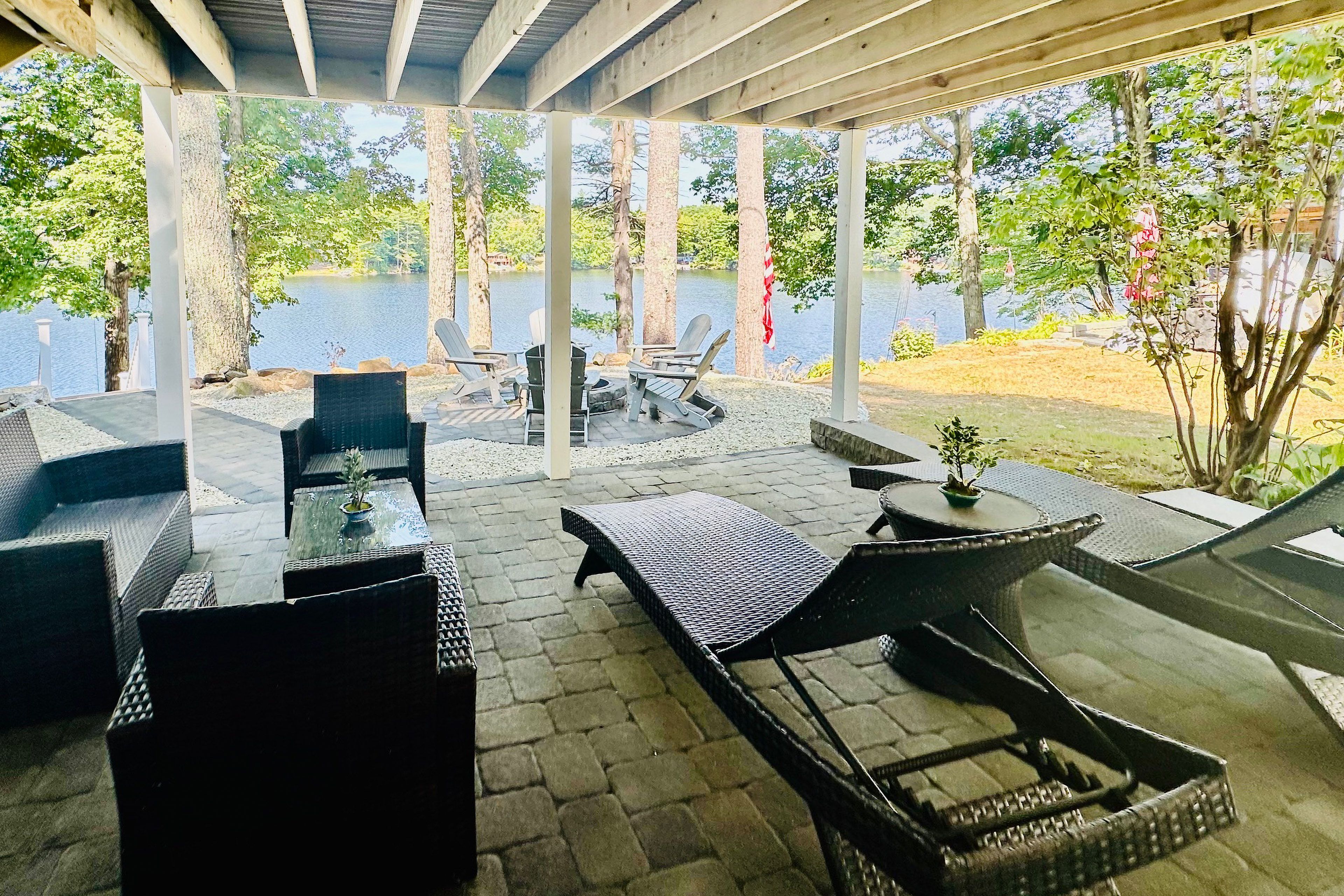 Patio | Lounge Chairs