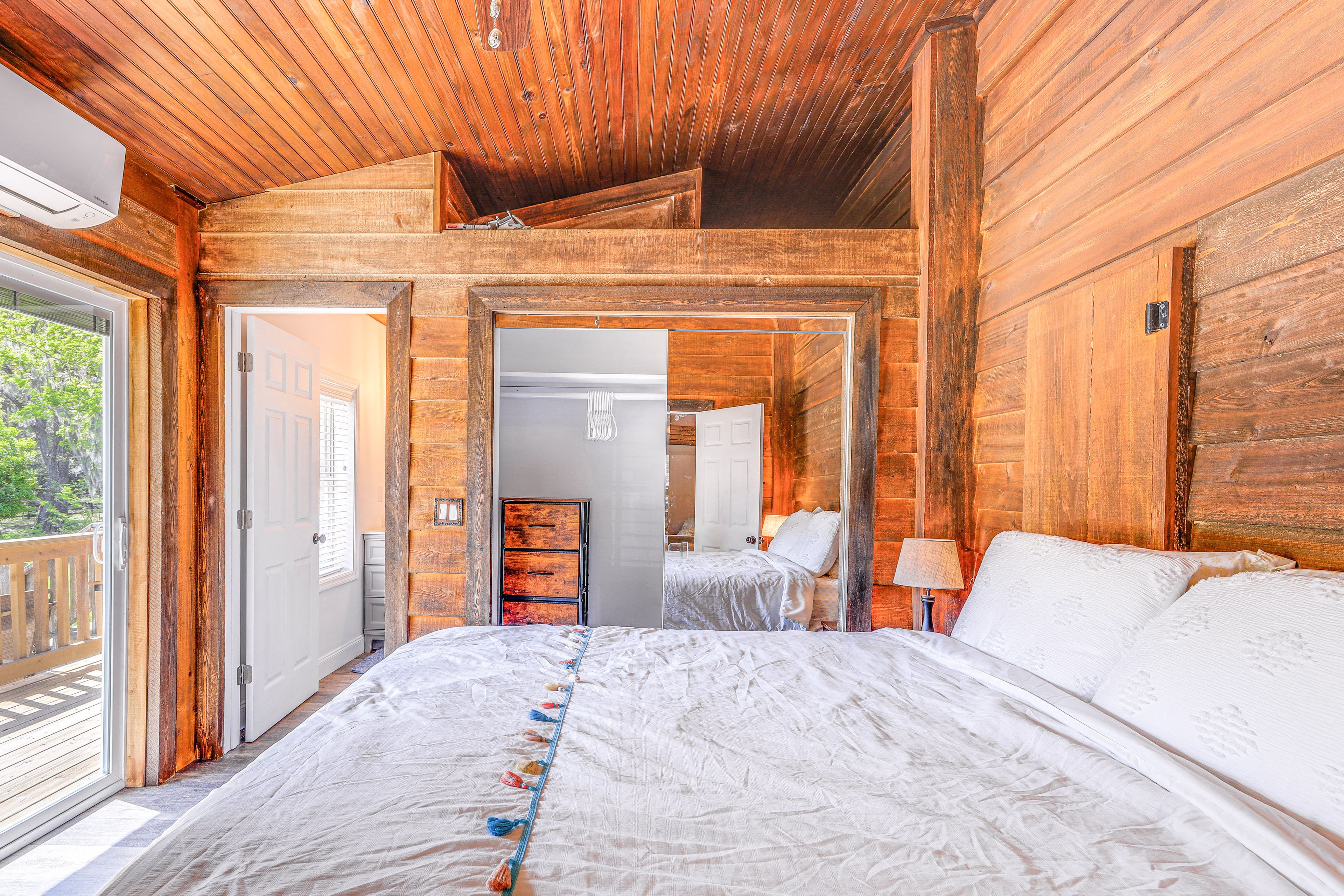 Bedroom 1 | Queen Bed | Smart TV | Ceiling Fan | Access to Porch