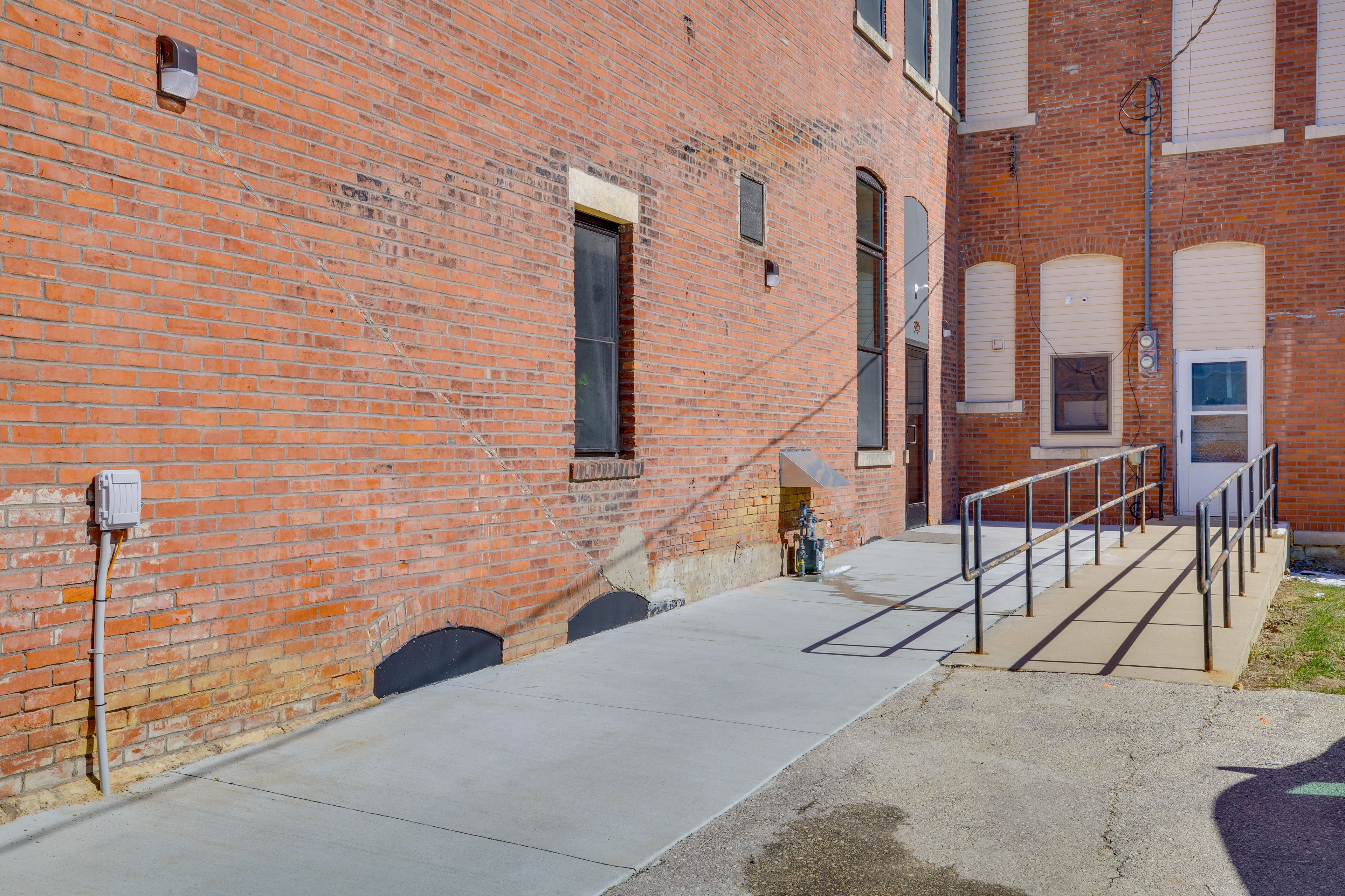 Side Entry
