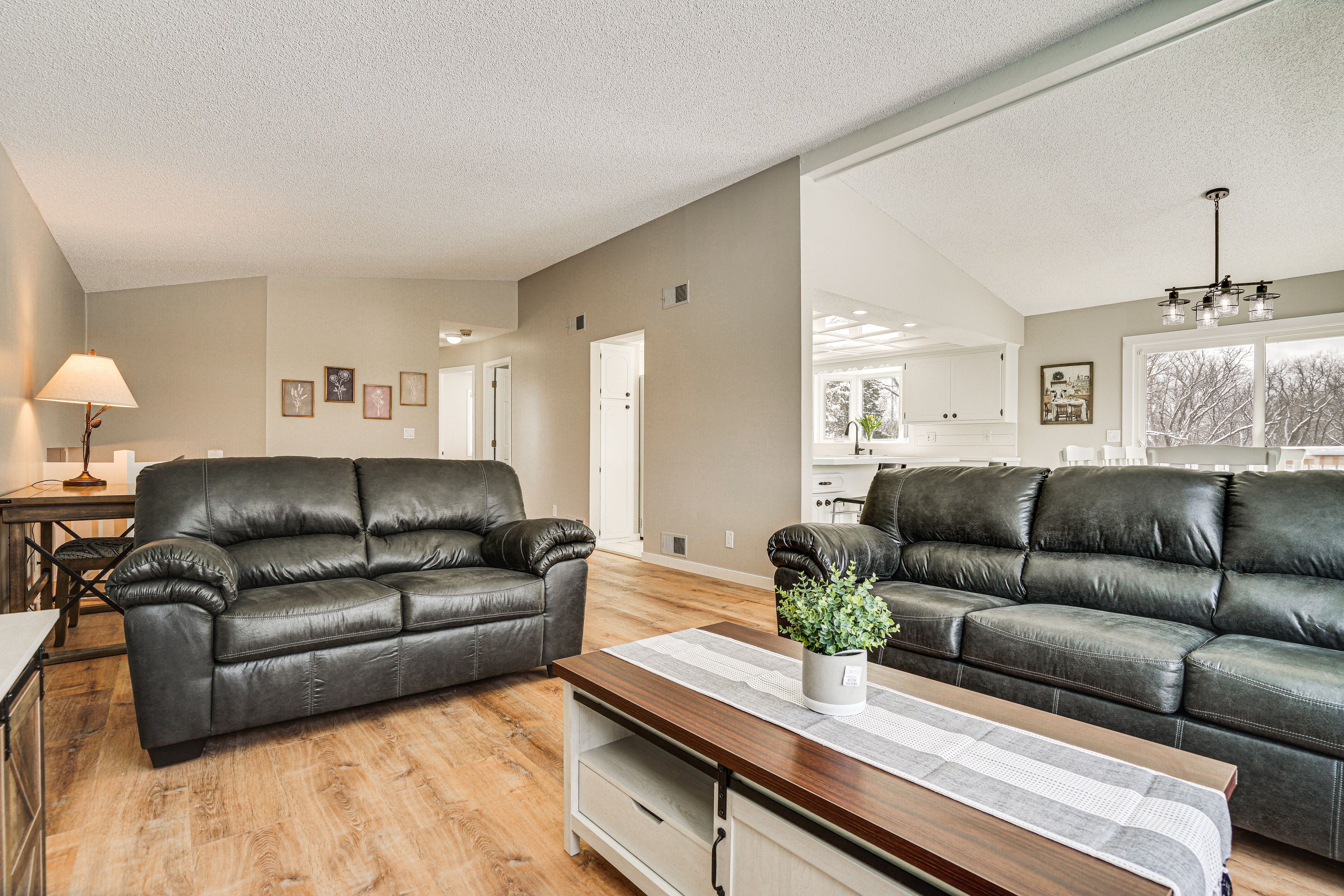 Living Room | Main Level