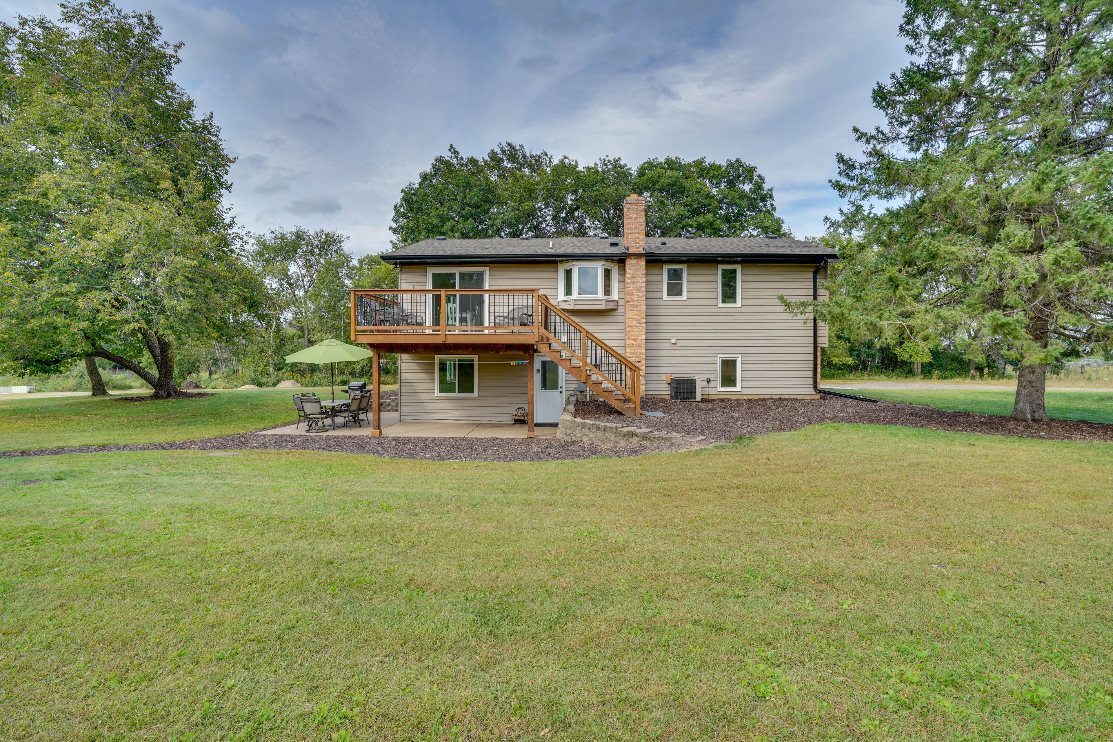 Backyard | 20 Acres | Wood-Burning Fire Pit