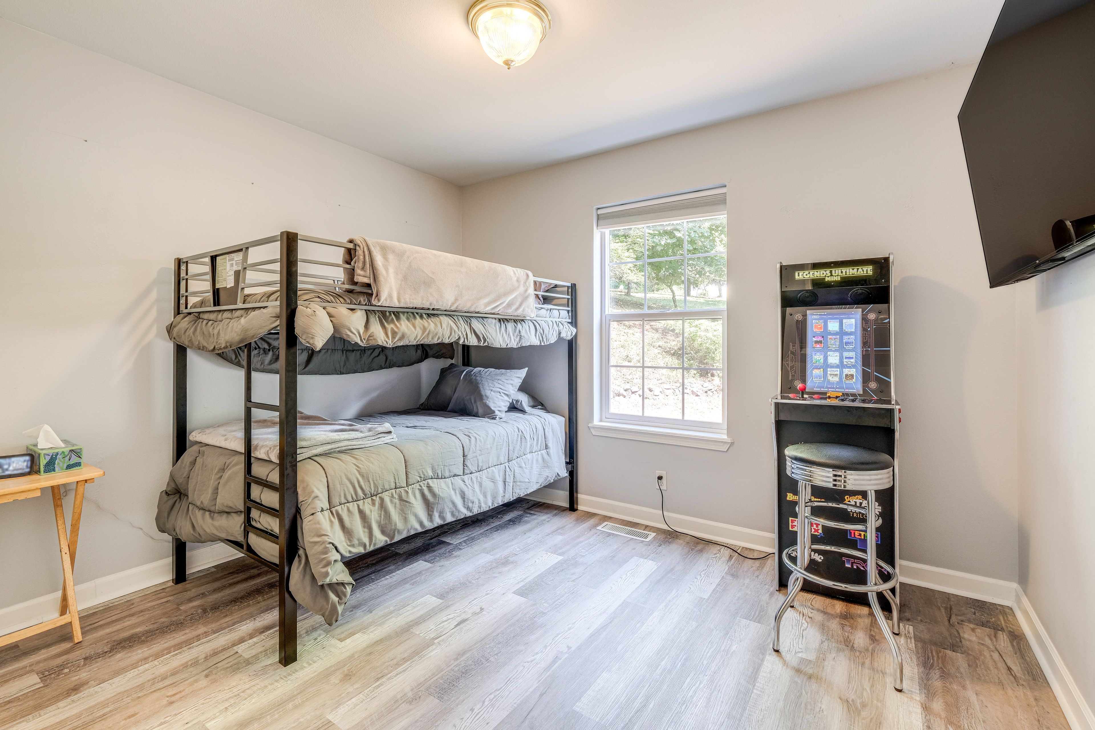 Bedroom 3 | Twin Bunk Bed | Arcade Game | Board Games
