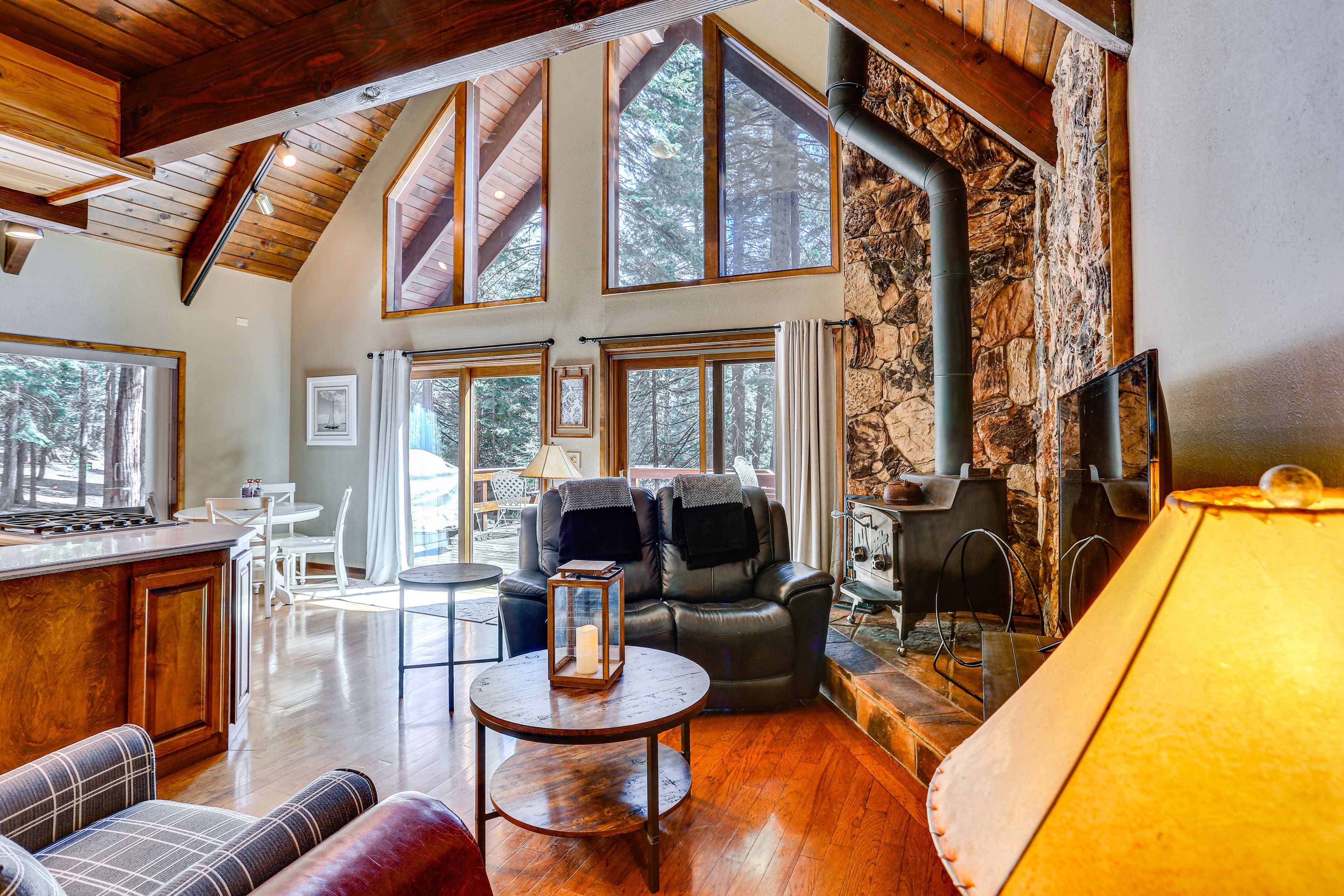 Wood-Burning Stove | Smart TV