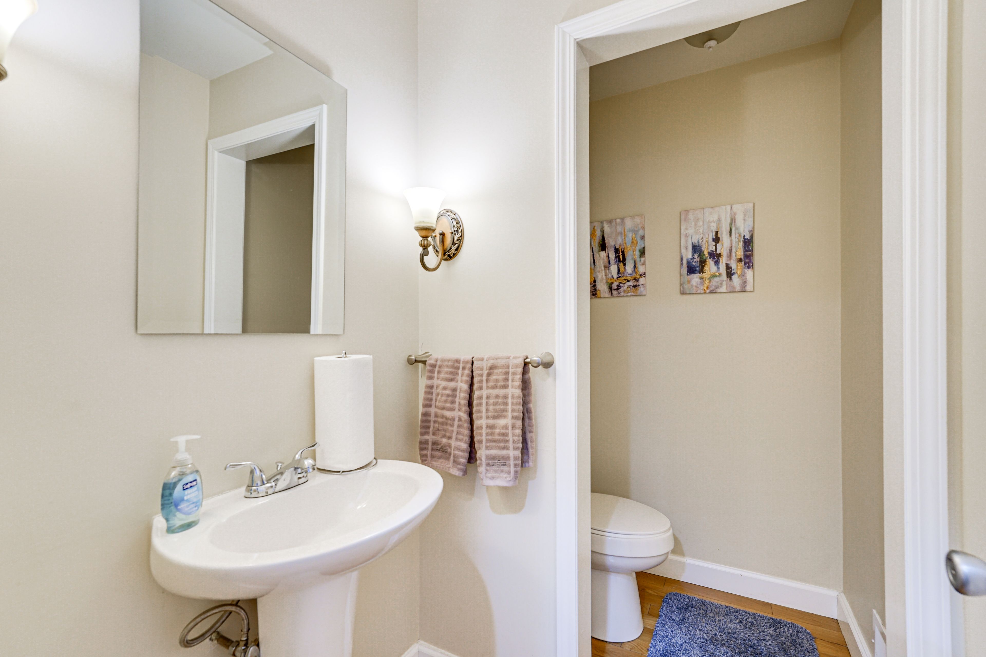 Half Bathroom | Main Level