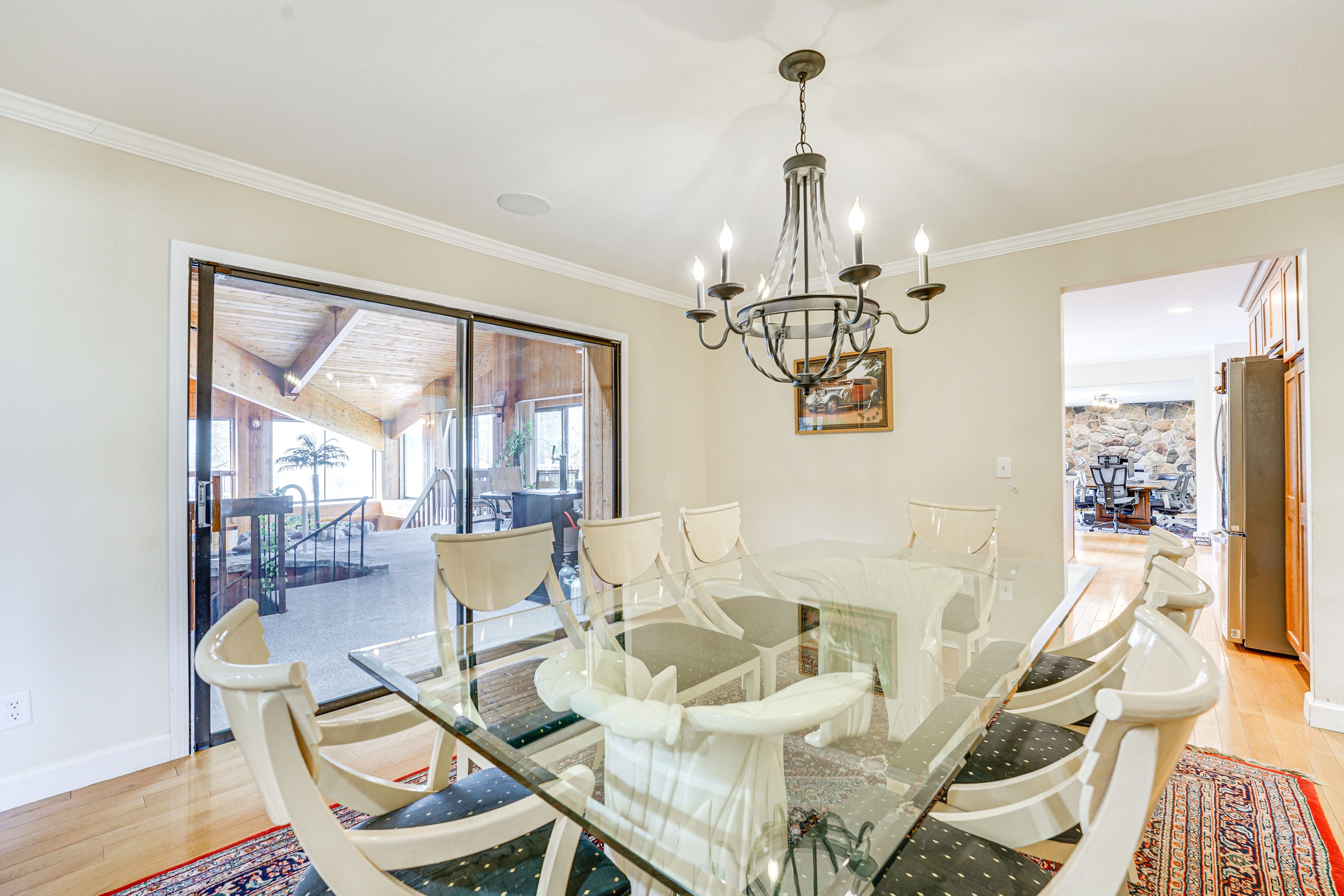 Dining Room | Main Level