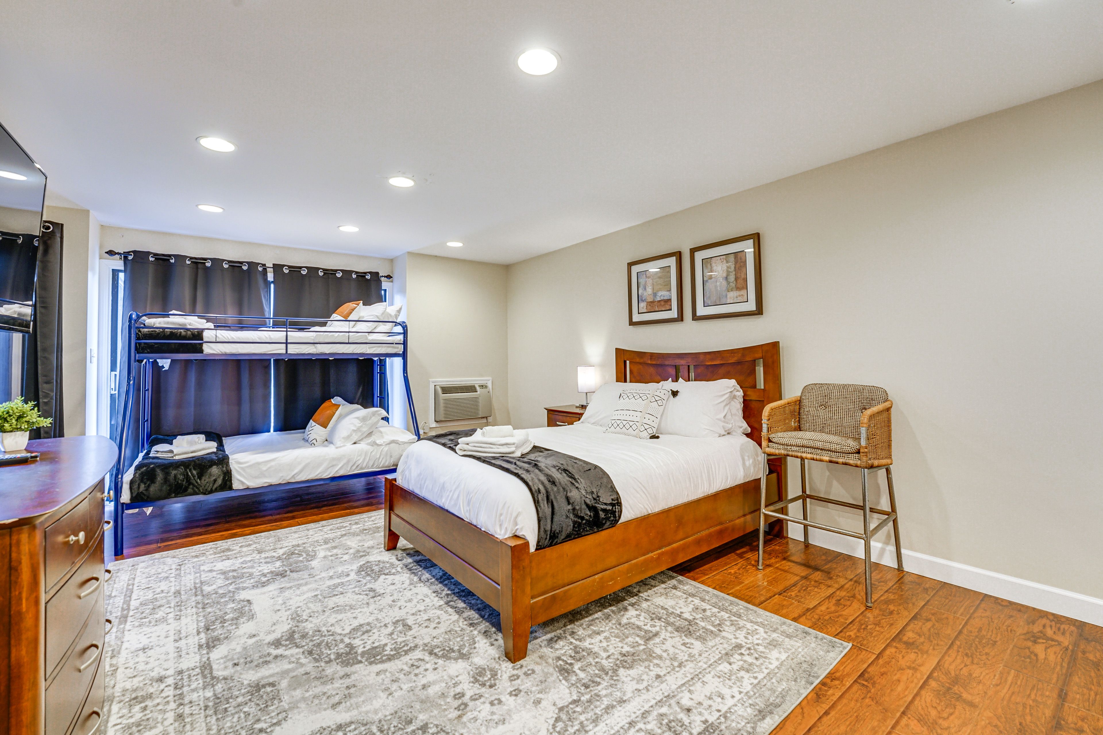 Bedroom 6 | Lower Level | Queen Bed | Twin/Full Bunk Bed