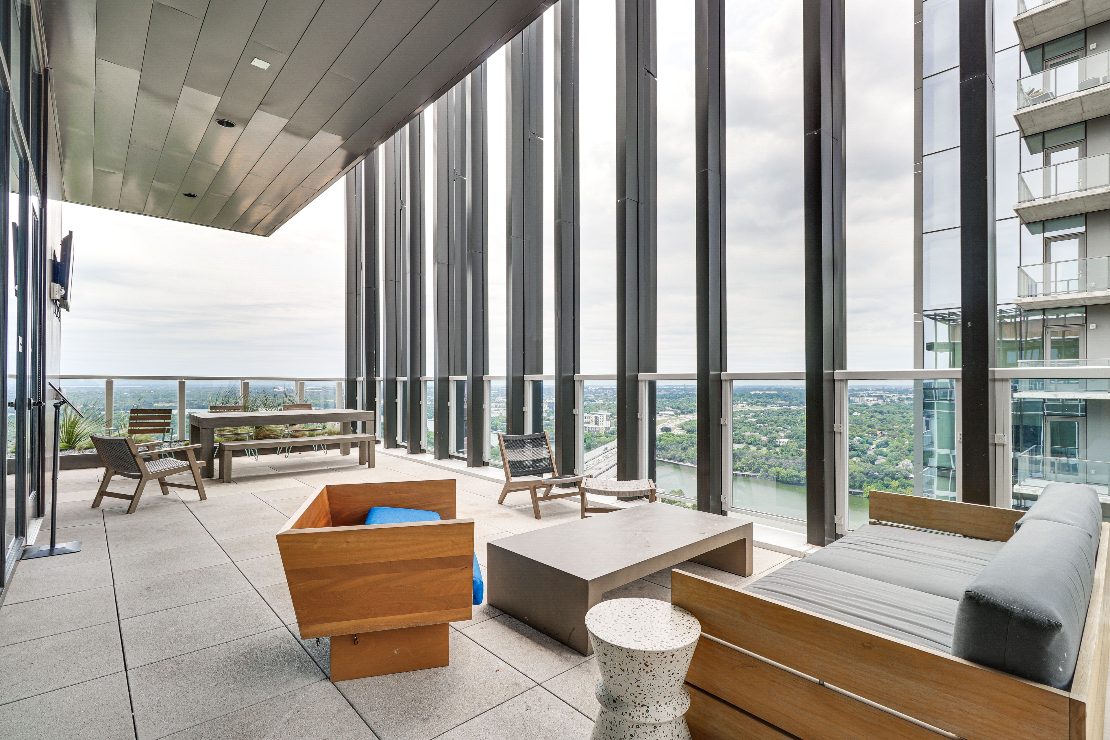 Natiivo Amenities | Community Deck
