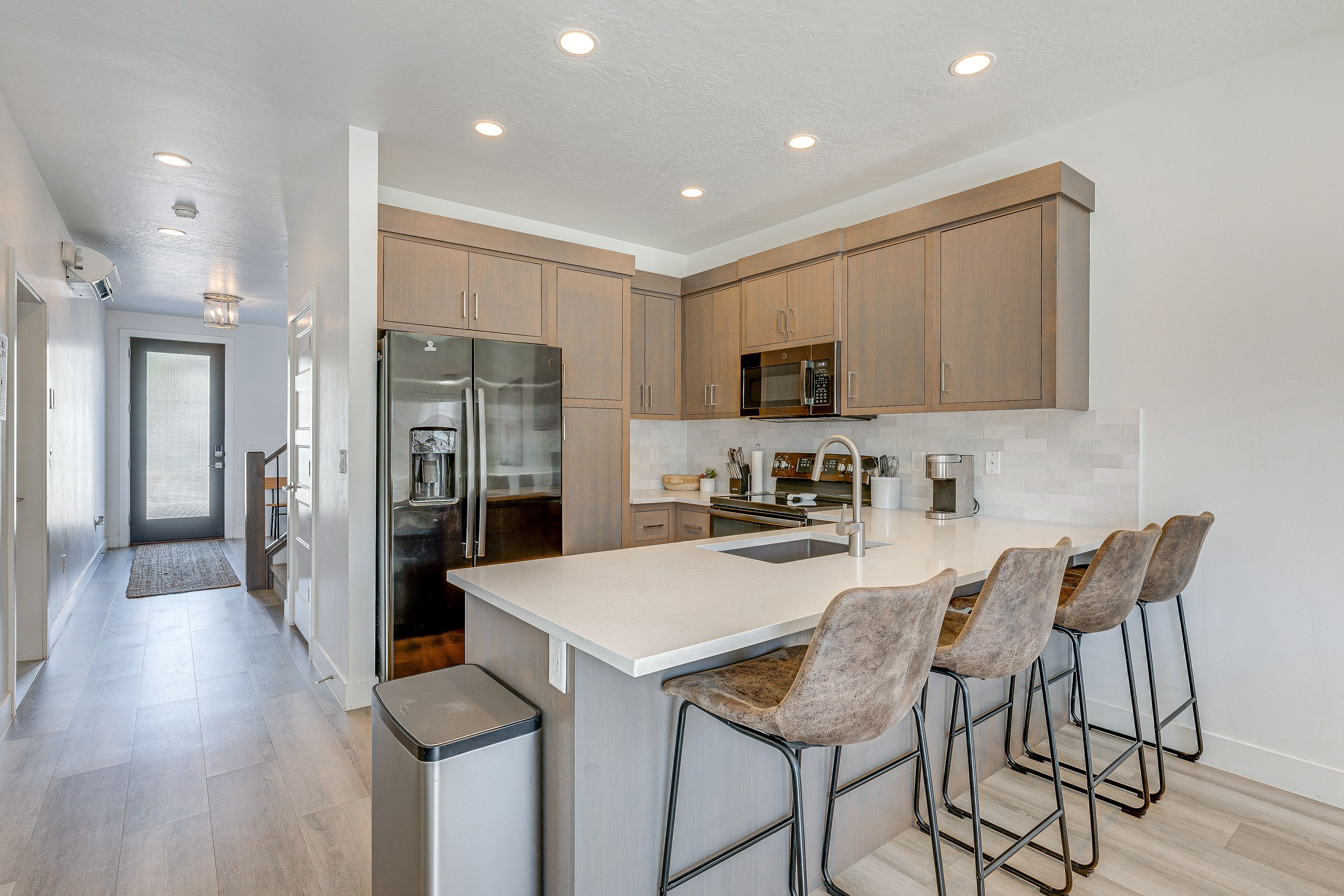 Kitchen | 1st Floor | Keurig Coffee Maker | Cooking Basics