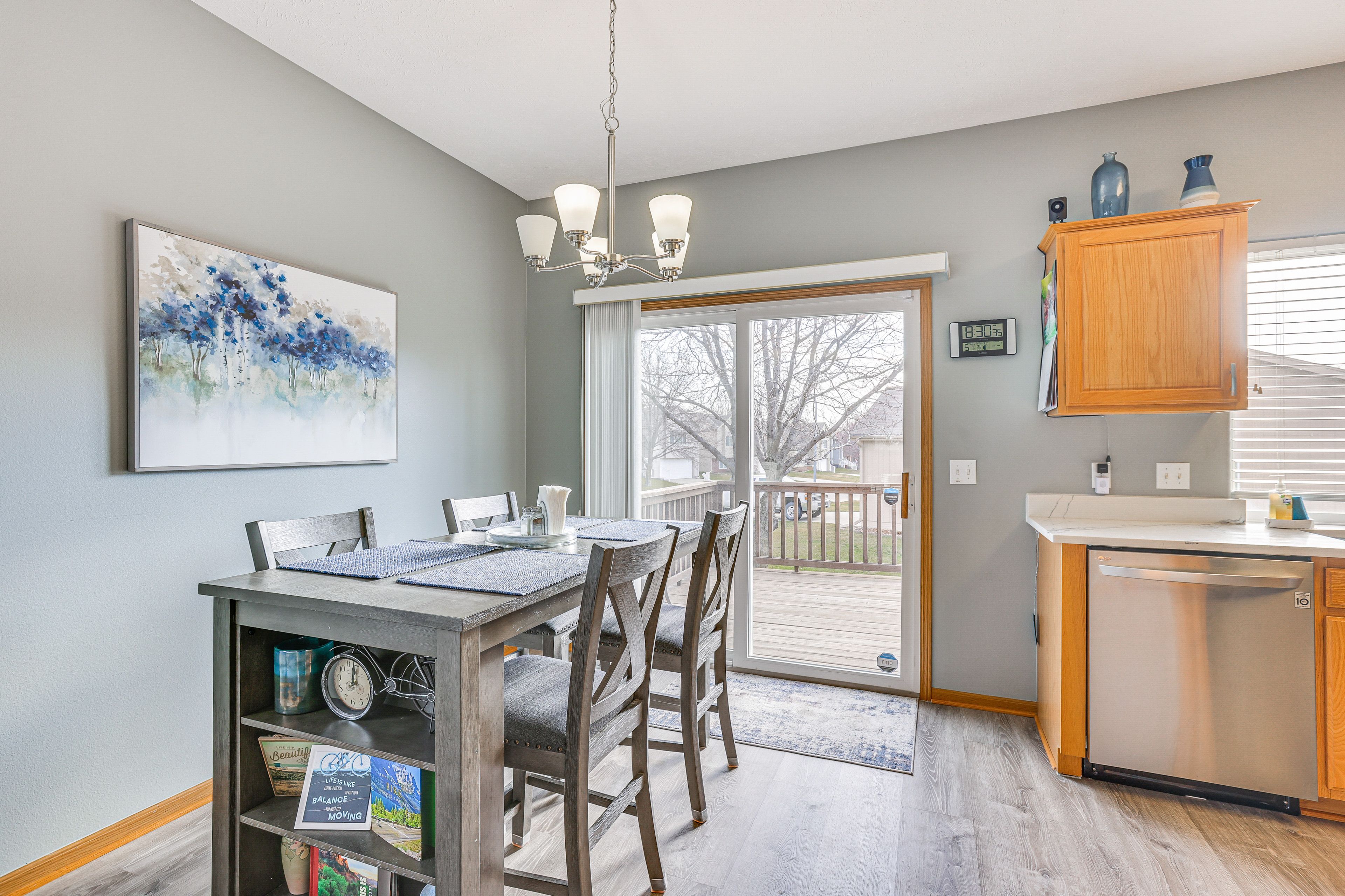 Dining Area | Main Level