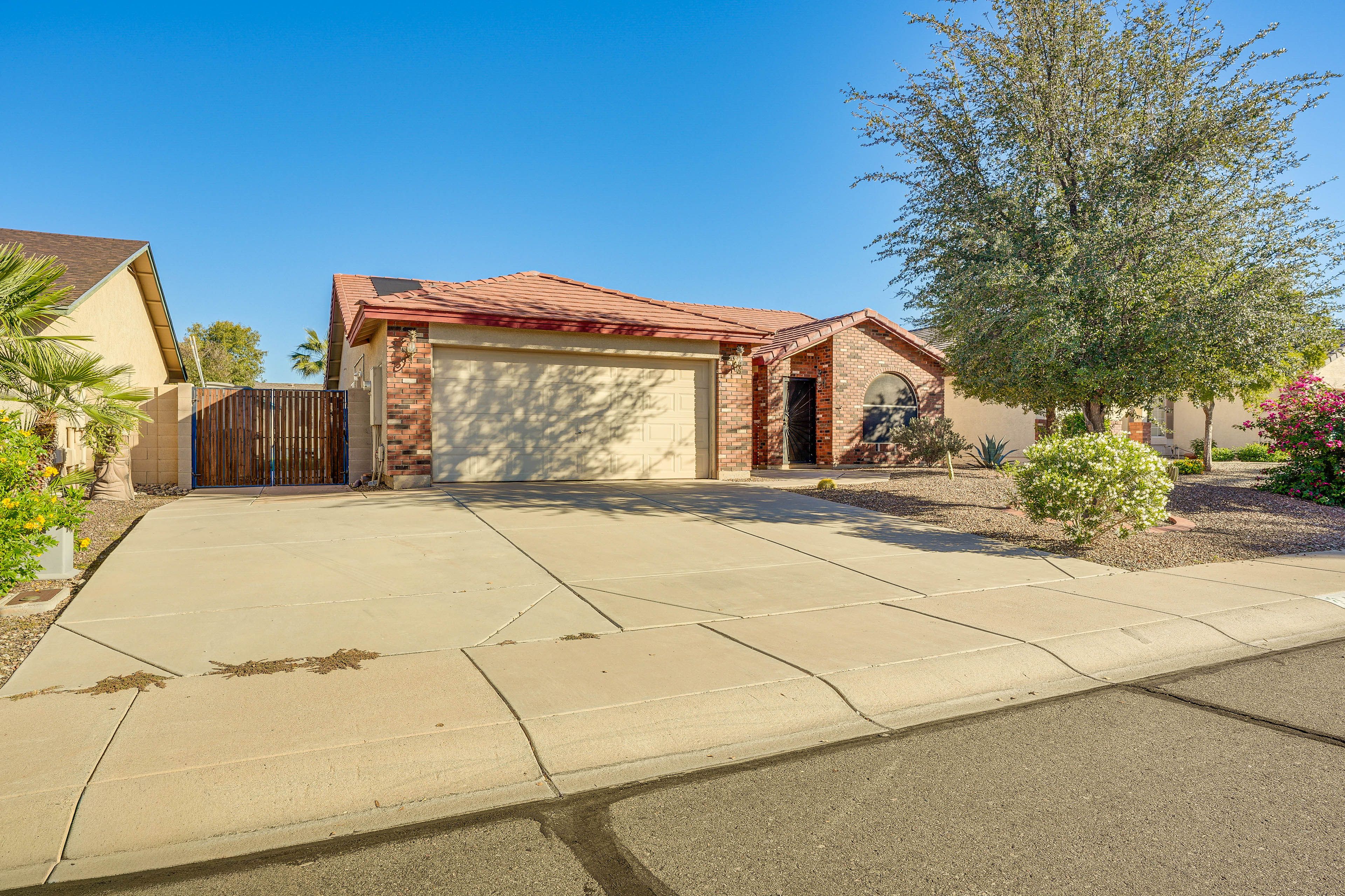 Parking | Driveway (2 Vehicles) | Free Street Parking
