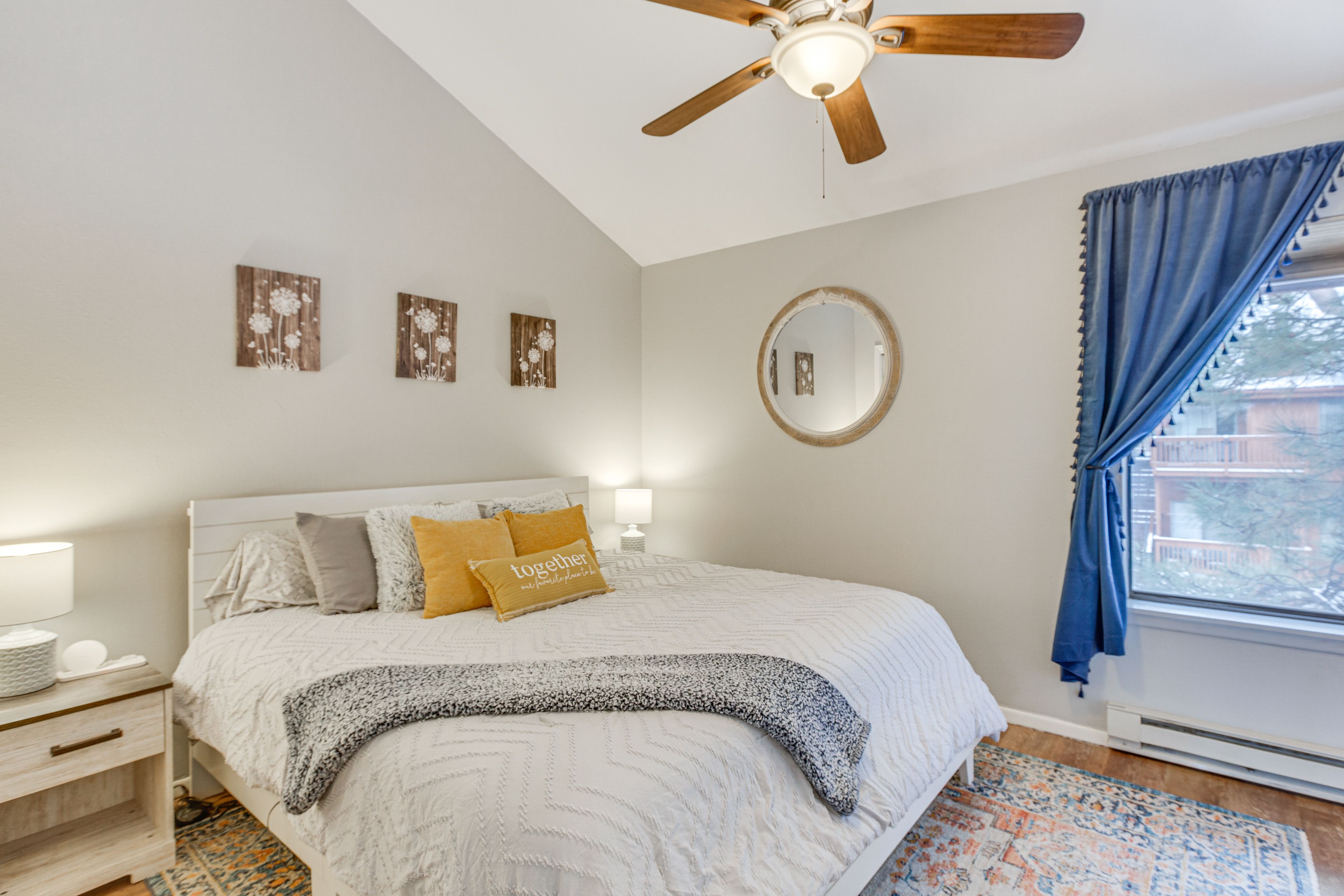 Bedroom | King Bed | Linens Provided | Smart TV