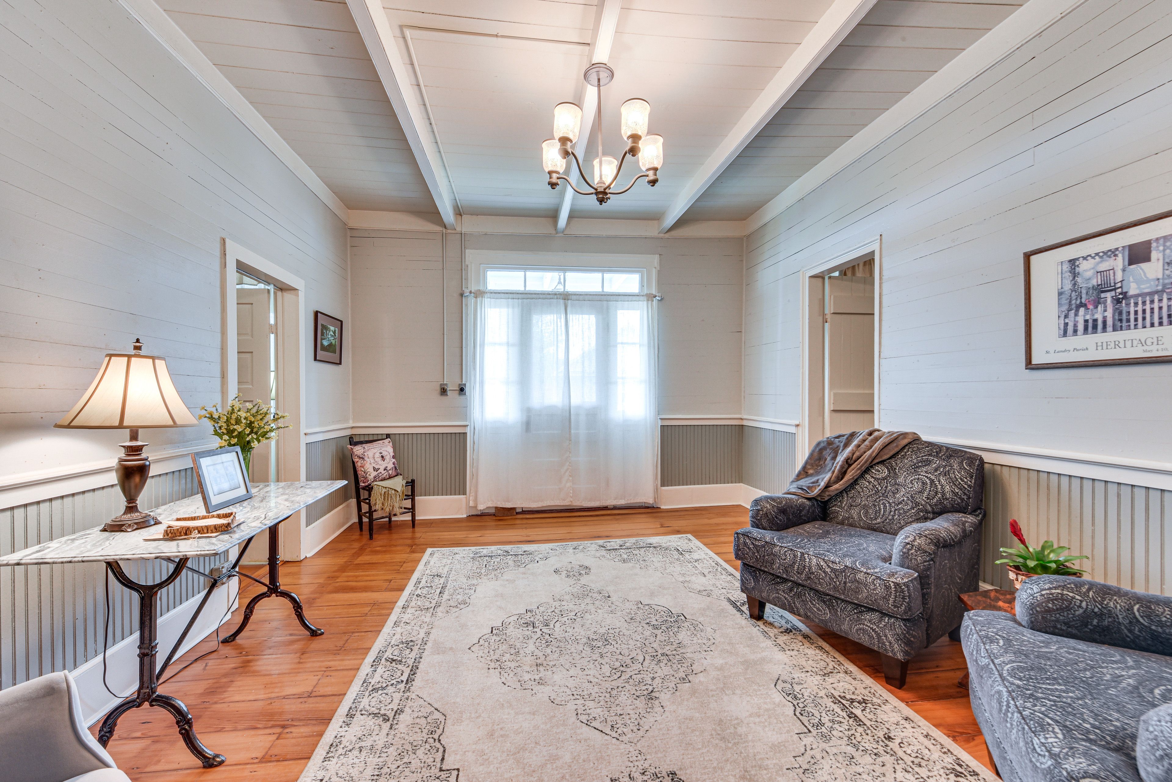 Sitting Room | 1st Floor