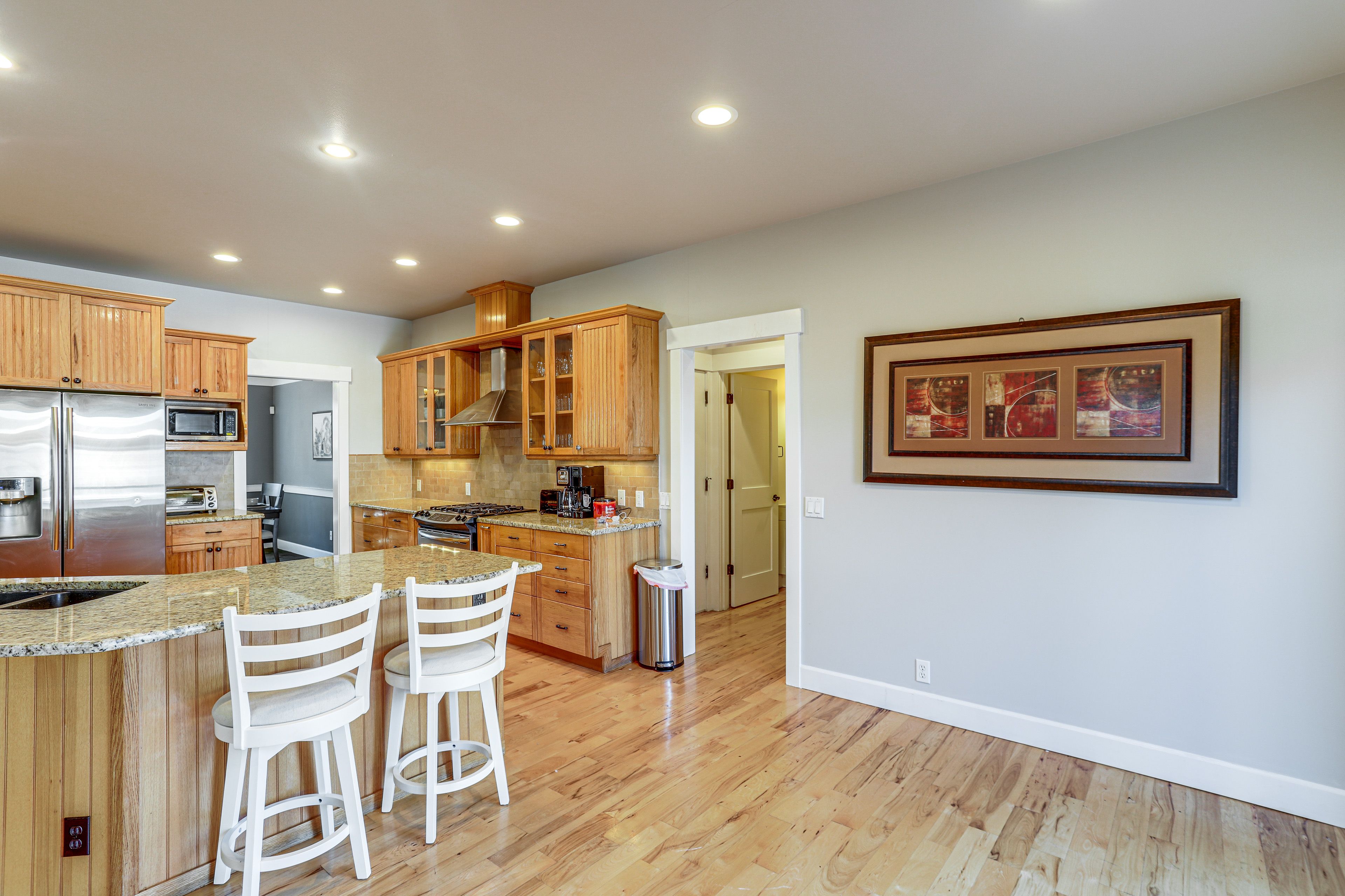 Breakfast Bar | 1st Floor | Coffee Makers (Drip & Keurig)