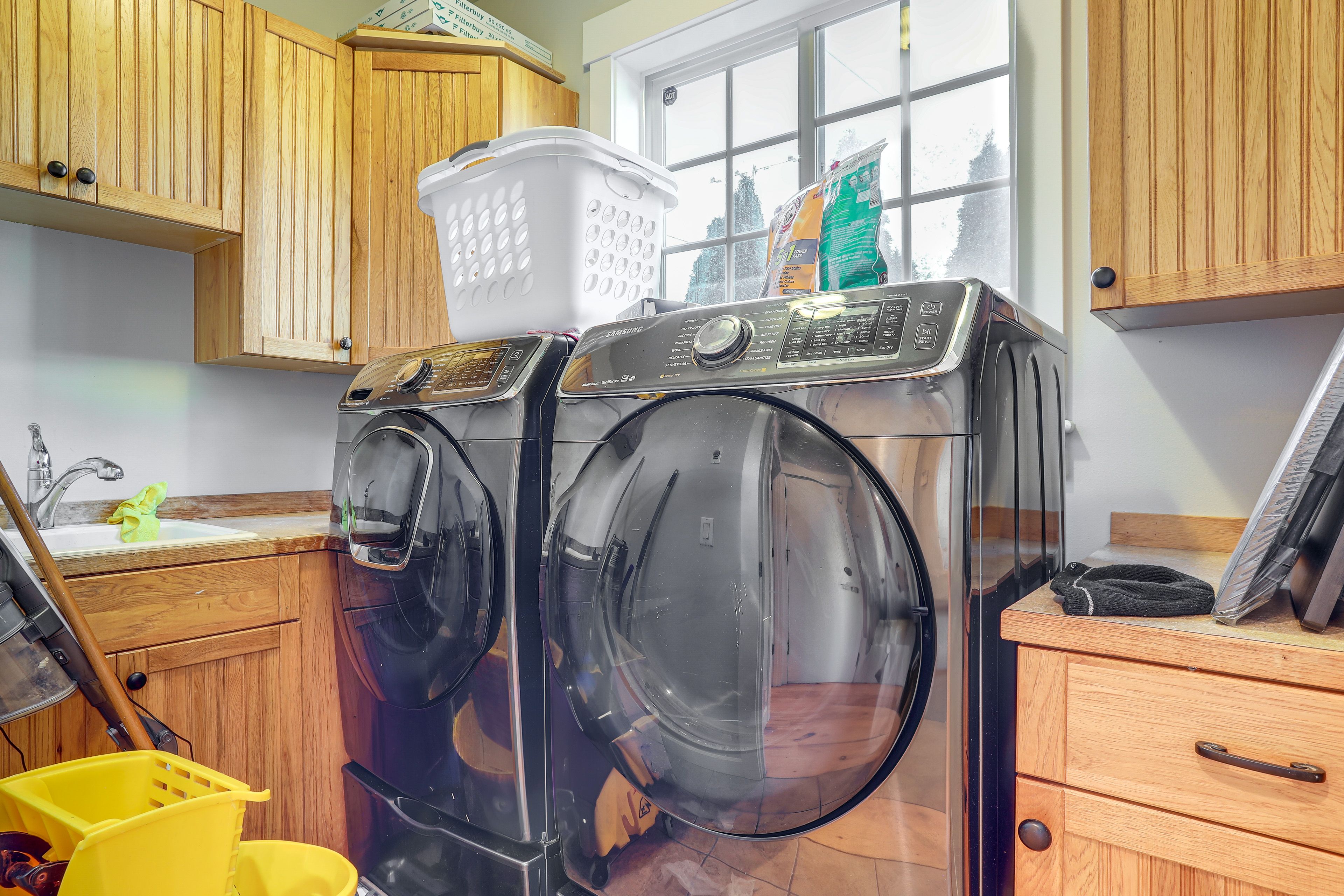 Laundry Room | 1st Floor | Washer/Dryer
