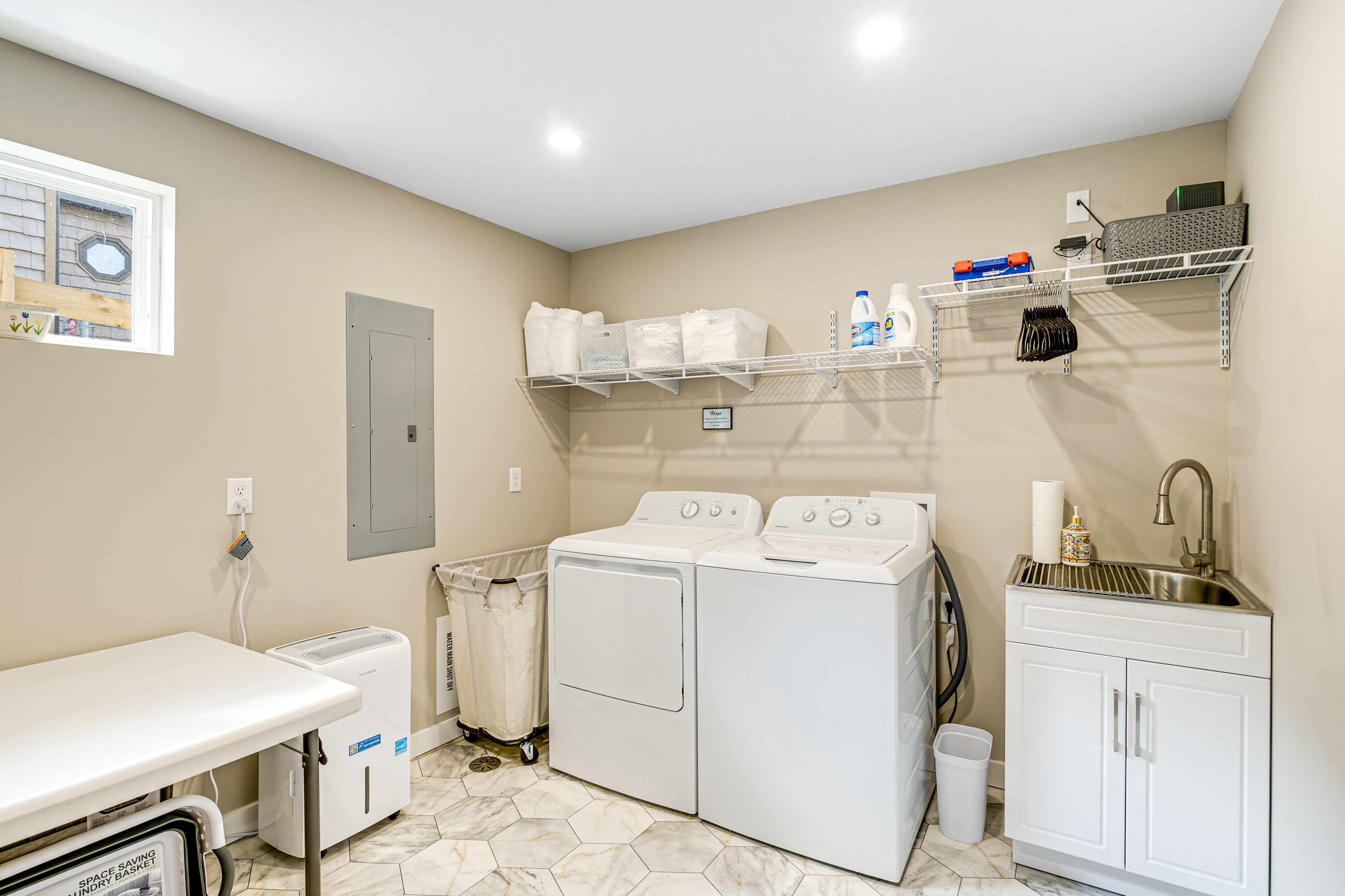 Laundry Room | 2nd Floor | Washer & Dryer