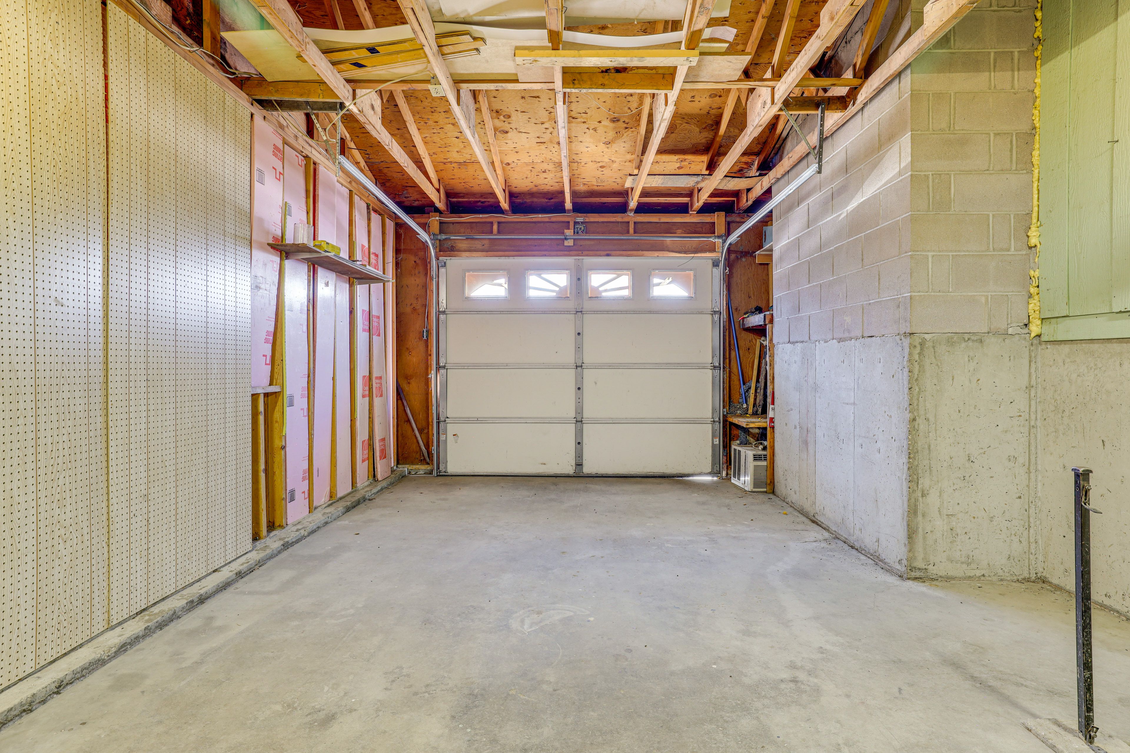 Garage (1 Vehicle)