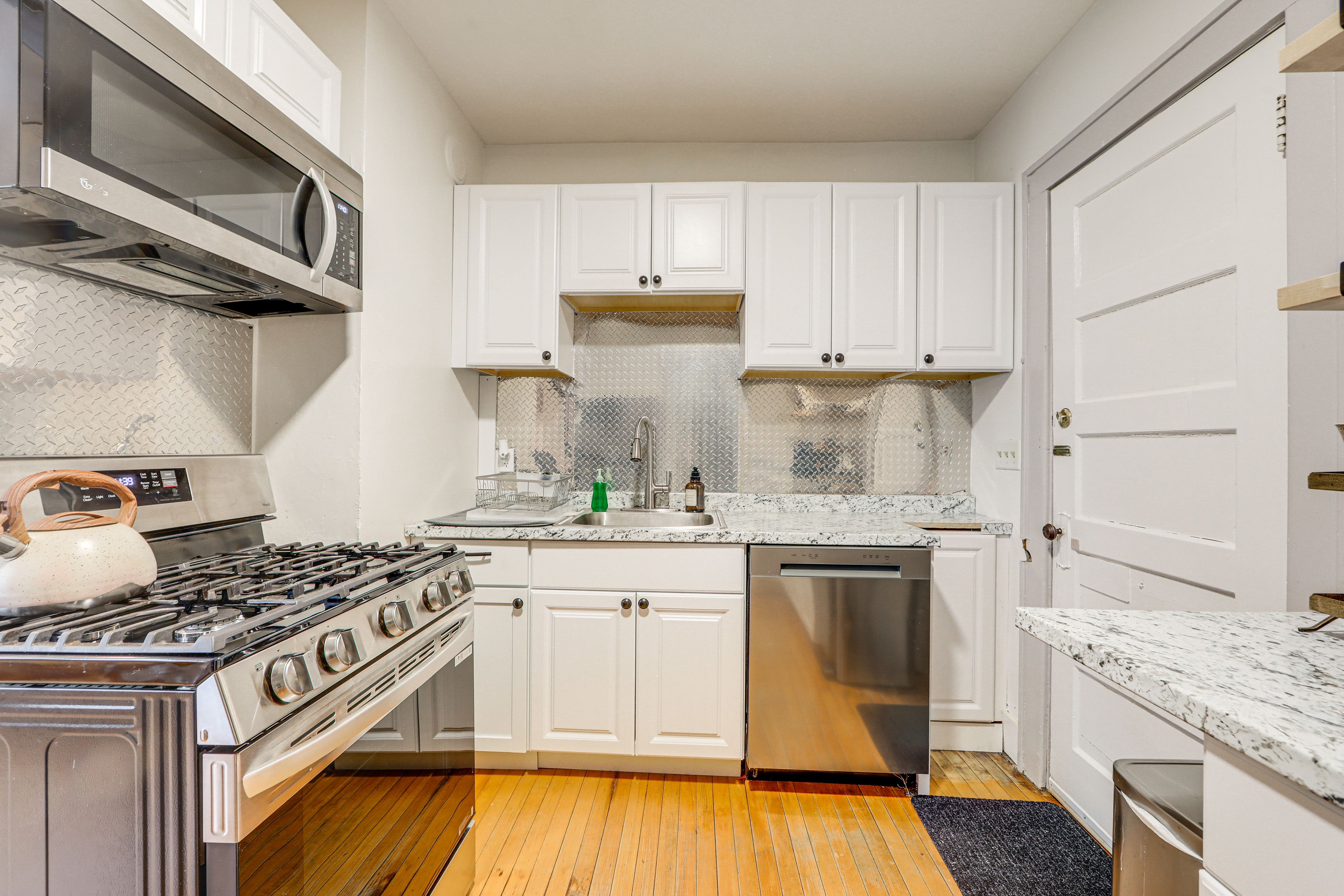 Kitchen | Refrigerator | Keurig Coffee Maker