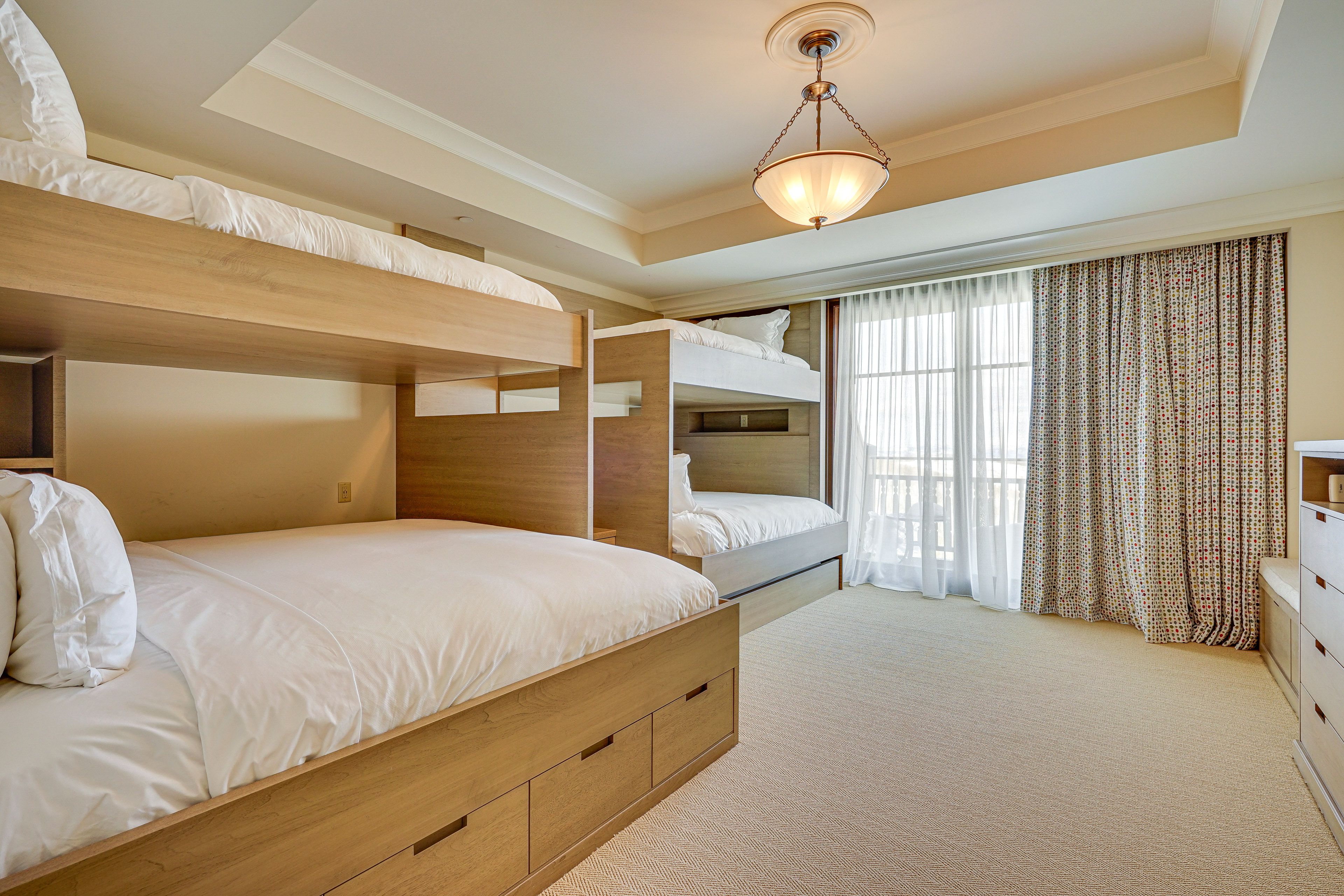 Bedroom Suite 4 | Queen/King Bunk Bed | Queen Bunk Bed