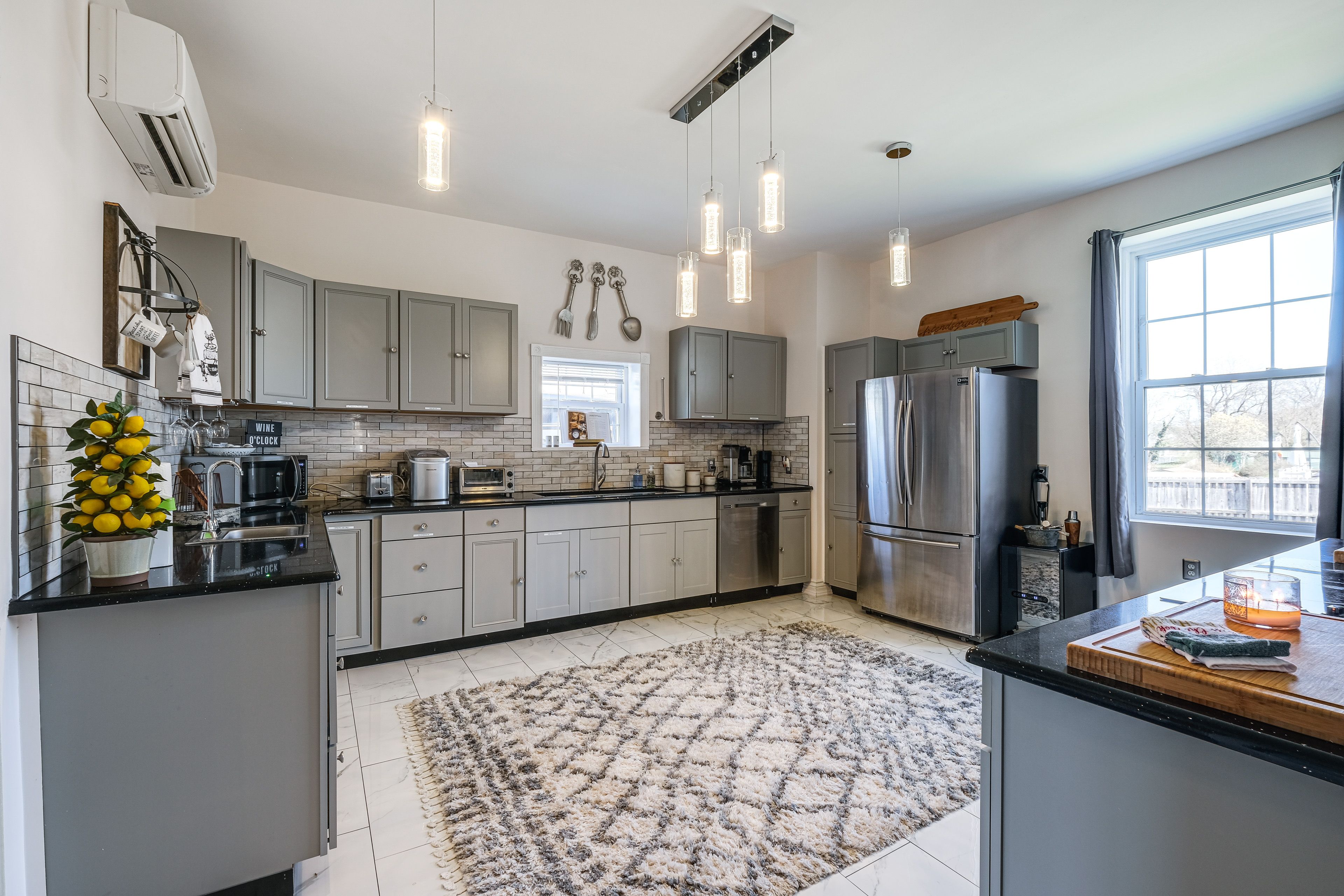 Kitchen | 1st Floor | Dishwasher | Toaster | Drip Coffee Maker | Double Oven