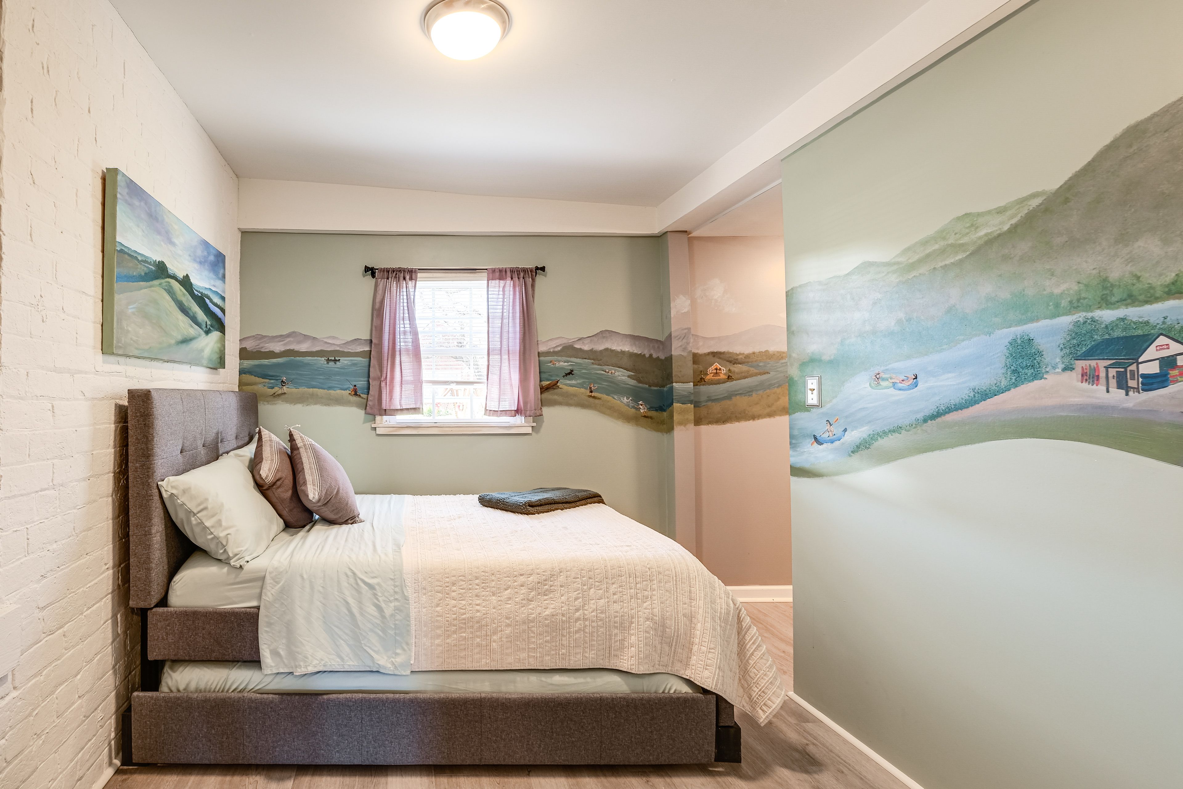 Bedroom 5 | 1st Floor | Full Bed w/ Twin Trundle | En-Suite Bathroom